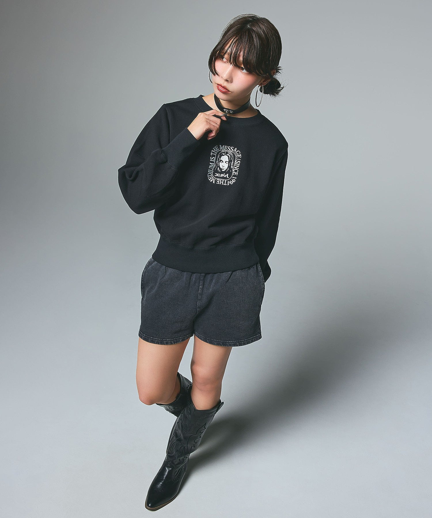FACE ROUNDED SQUARE SWEAT TOP