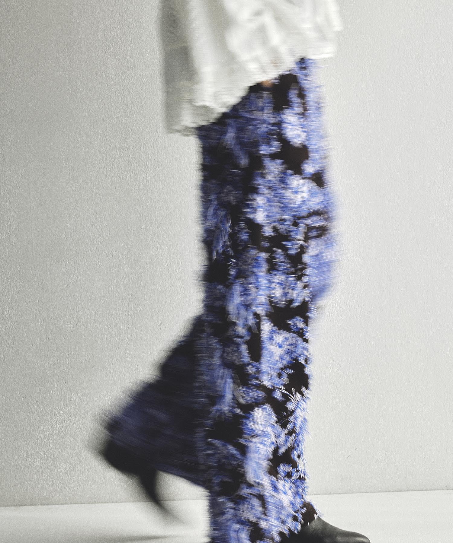 mag.by c/FLOWER JACQUARD PANTS