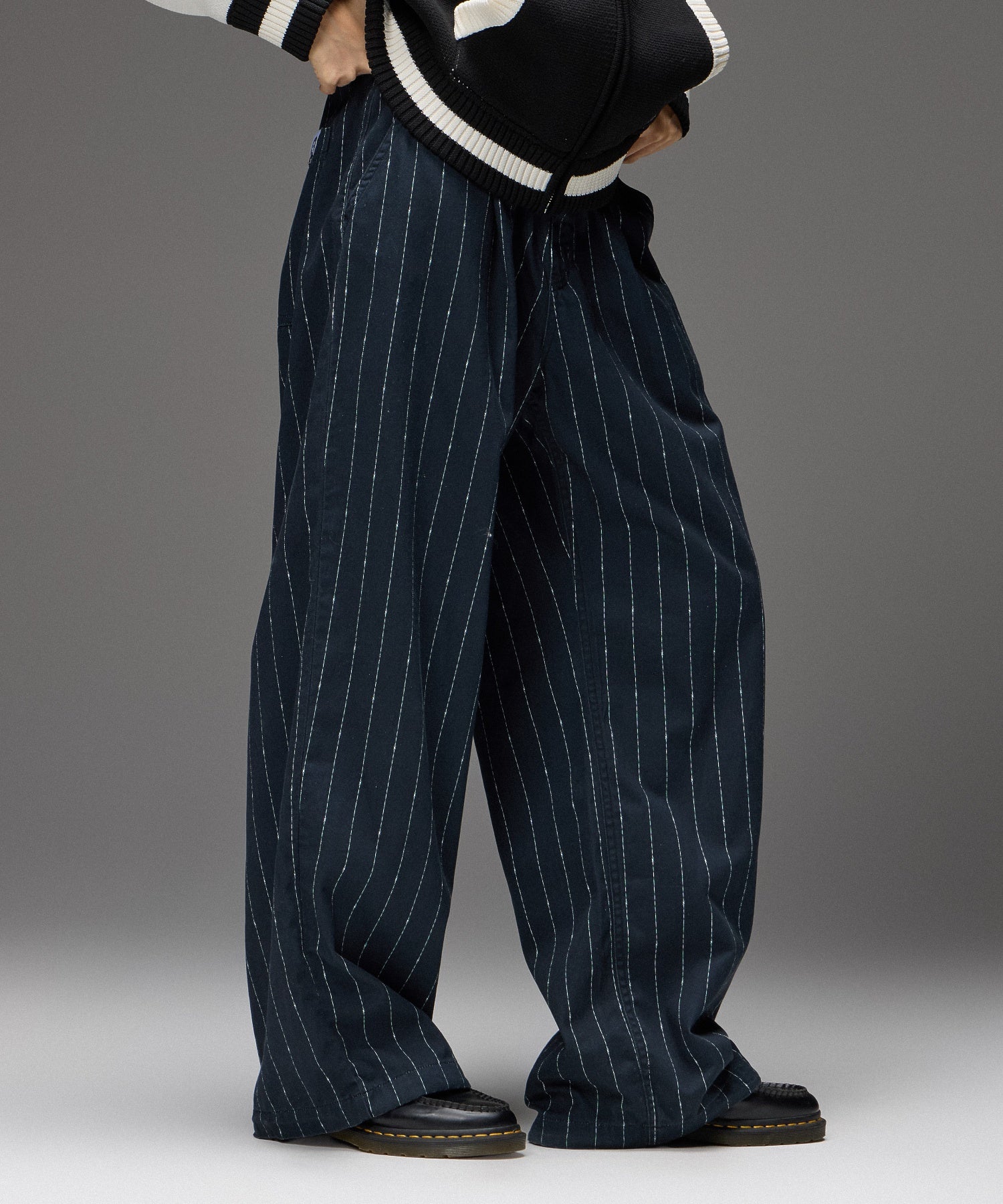 LOOSE FIT EASY PANTS