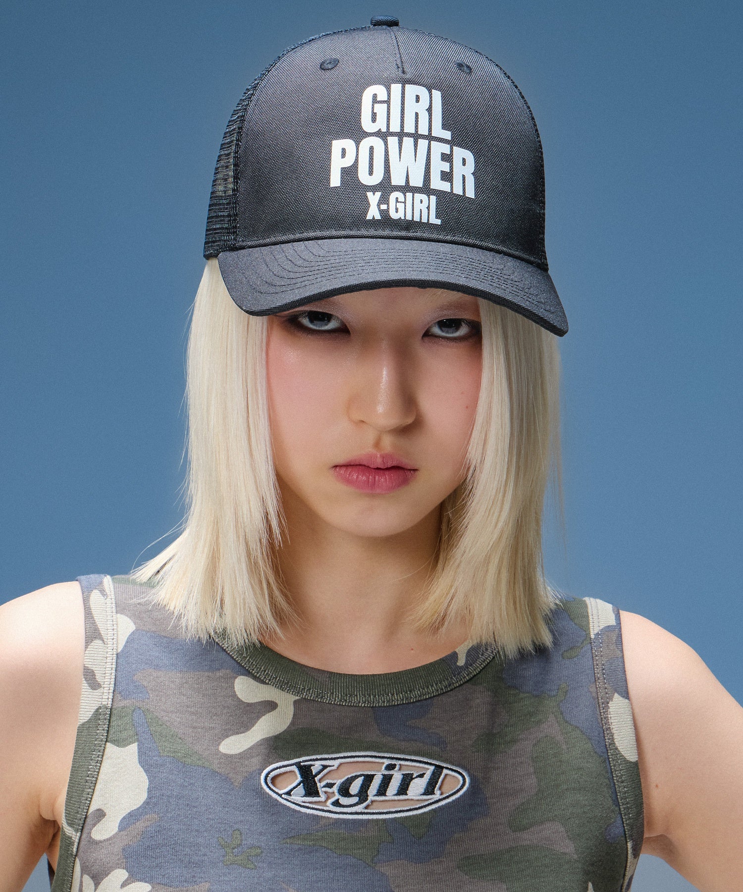 HOLLOW OUT OVAL LOGO TANK TOP