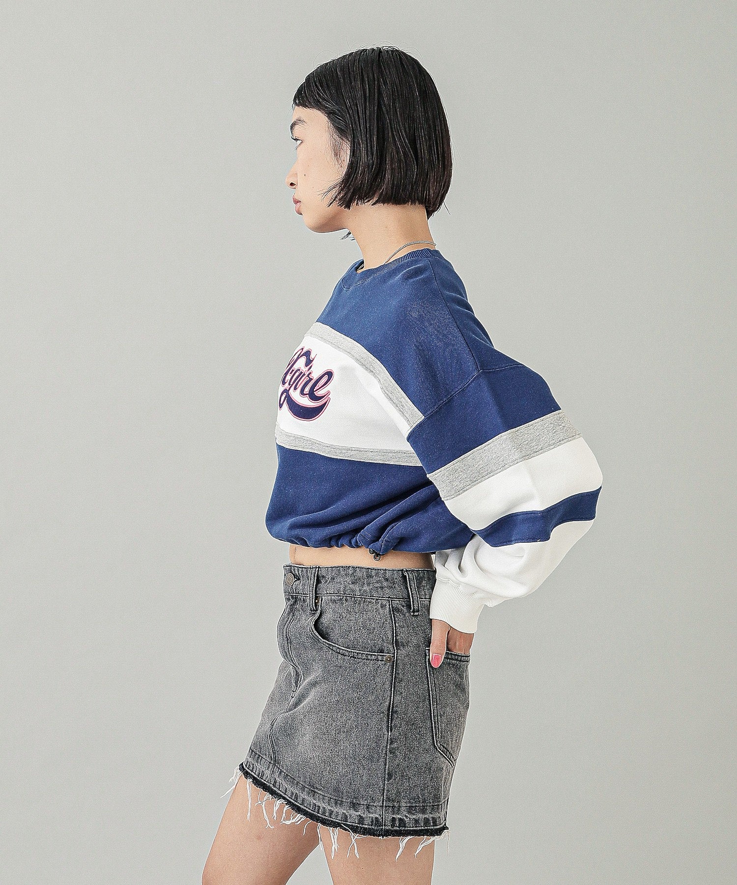 CHEERFUL LOGO CROPPED SWEAT TOP