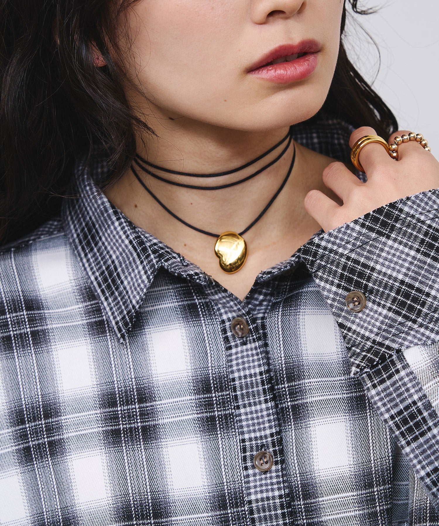 SOAC/PLUMP DROP CORD NECKLACE
