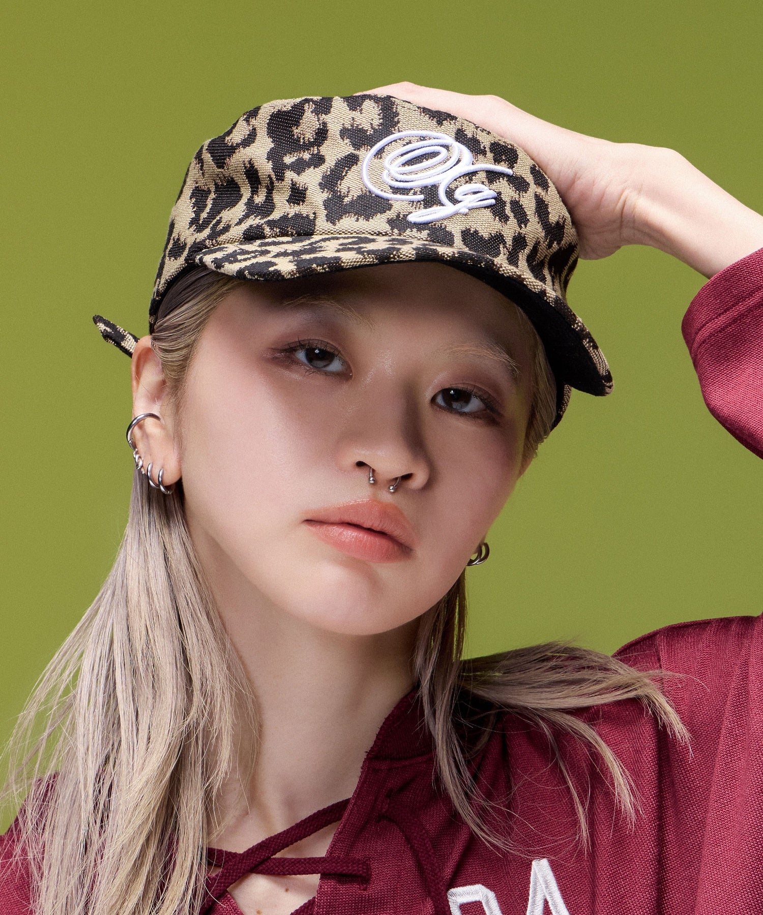 LOGO MARK EMBROIDERED FLAT BRIM CAP