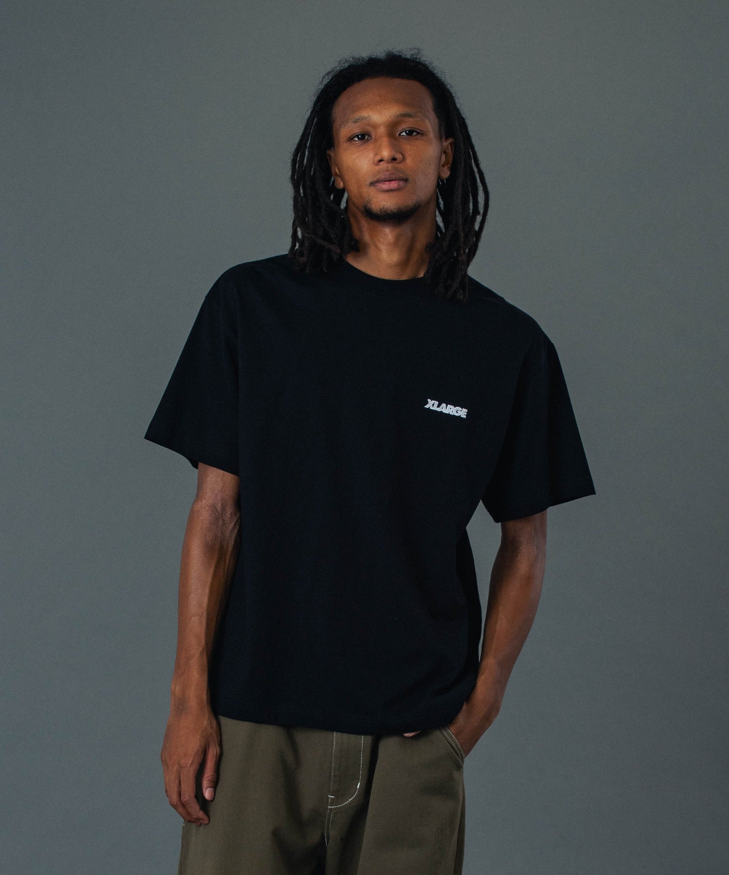 MODEL 身長185cm / 着用サイズ：Lサイズ