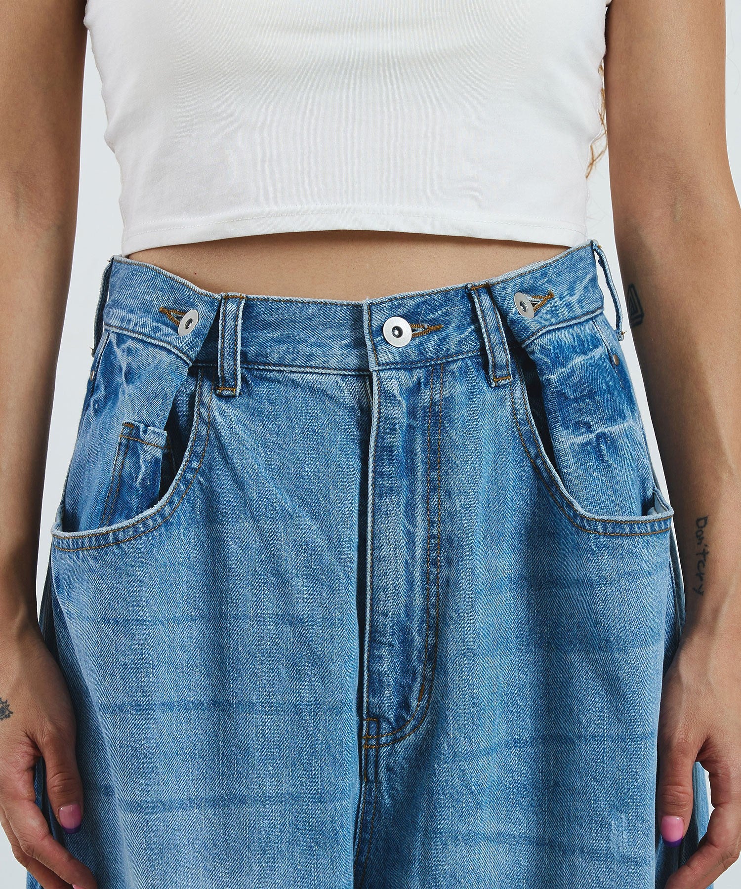mici/RIVETED DENIM PANTS
