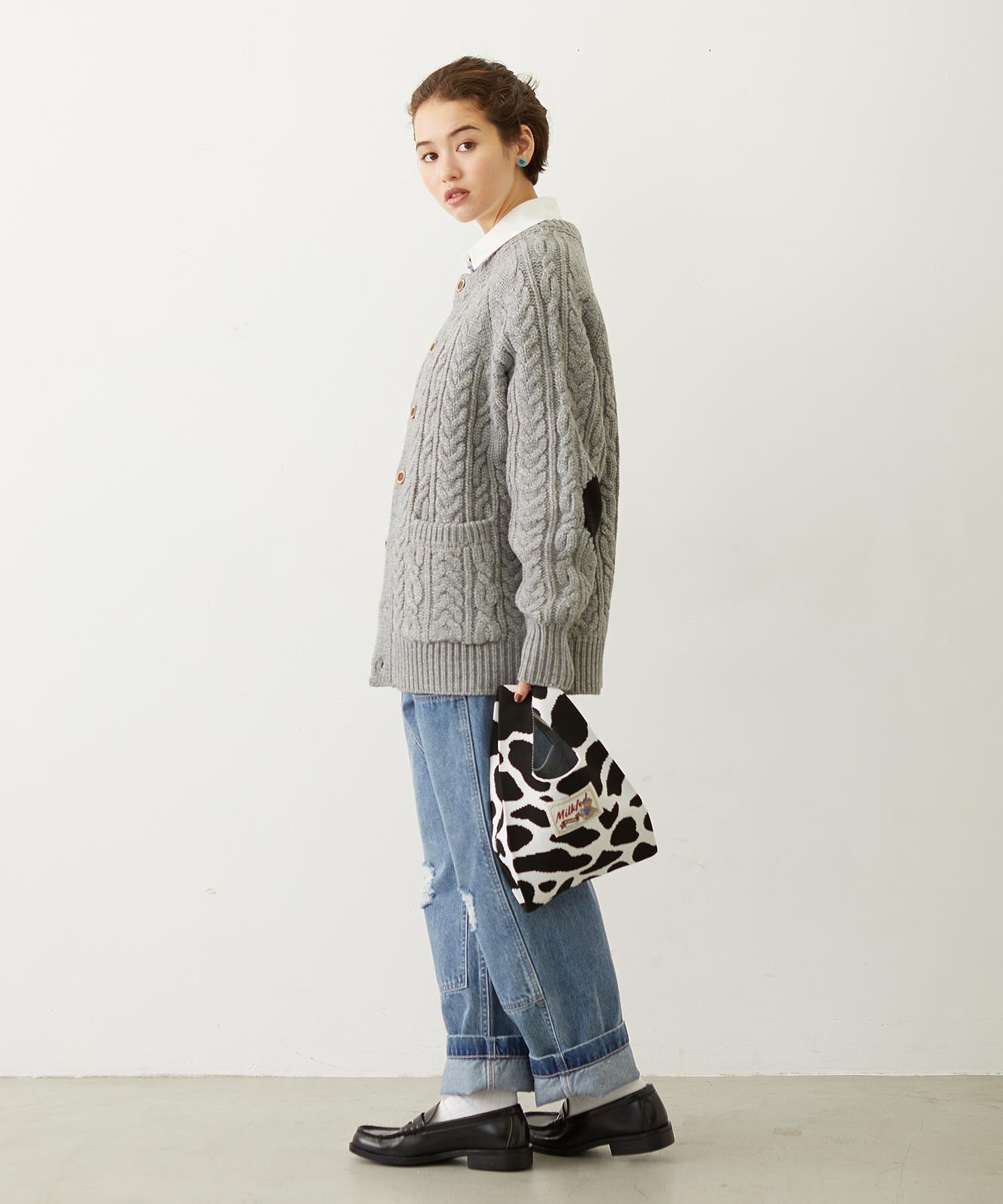 HEART ELBOW CABLE KNIT CARDIGAN