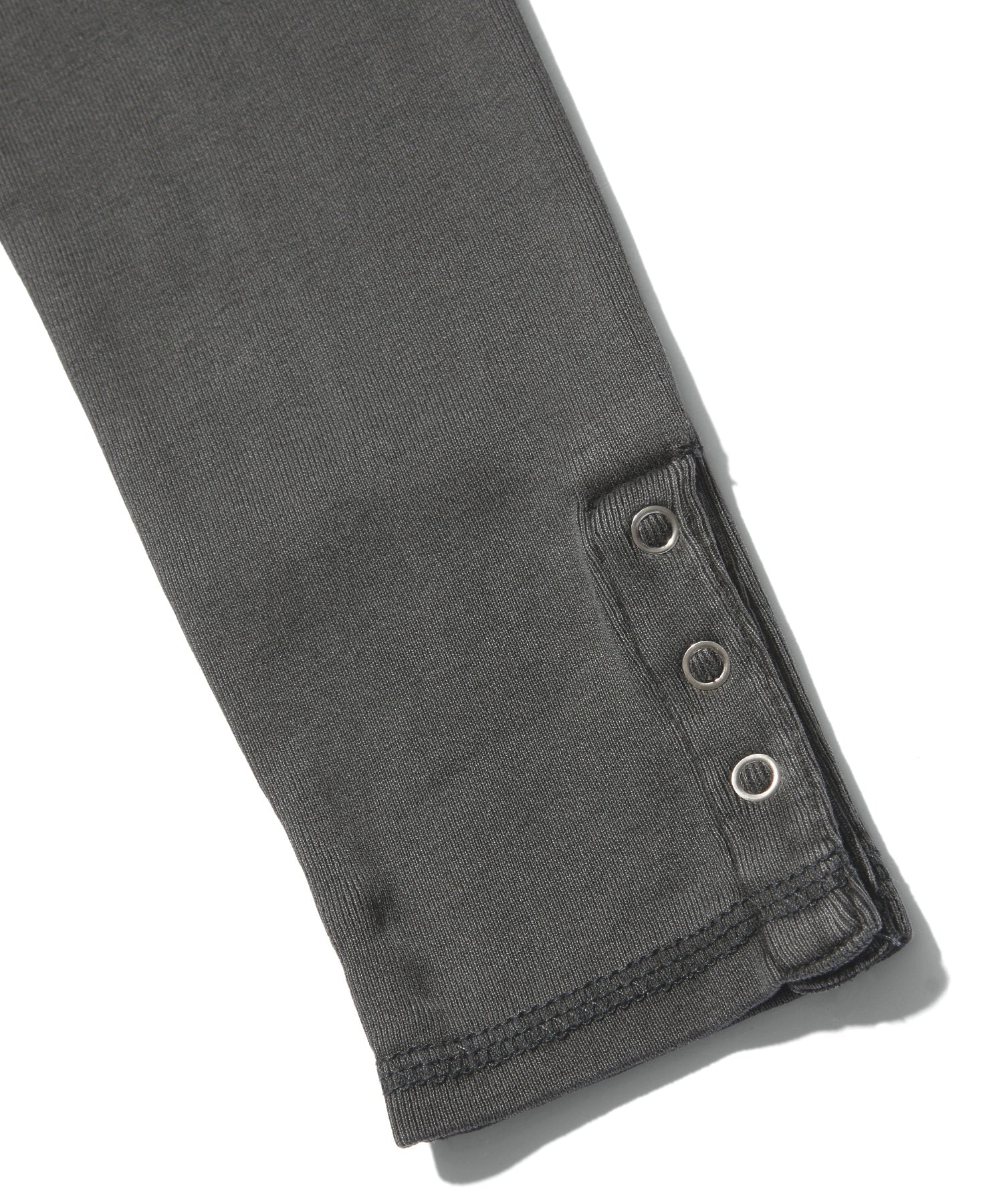 FRONT SLIT BUTTON L/S TOP