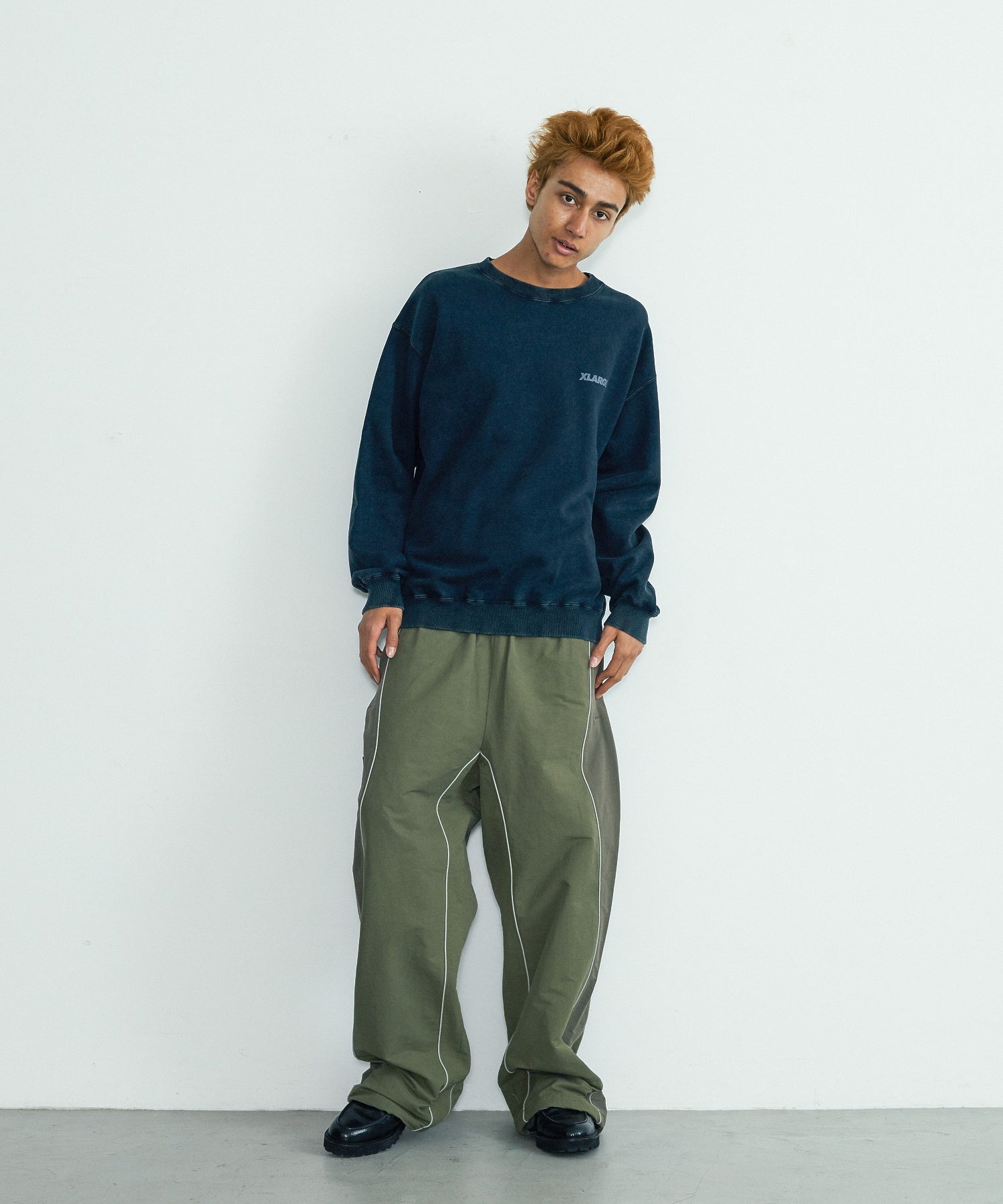WASHED BACKSIDE OG CREWNECK SWEATSHIRT
