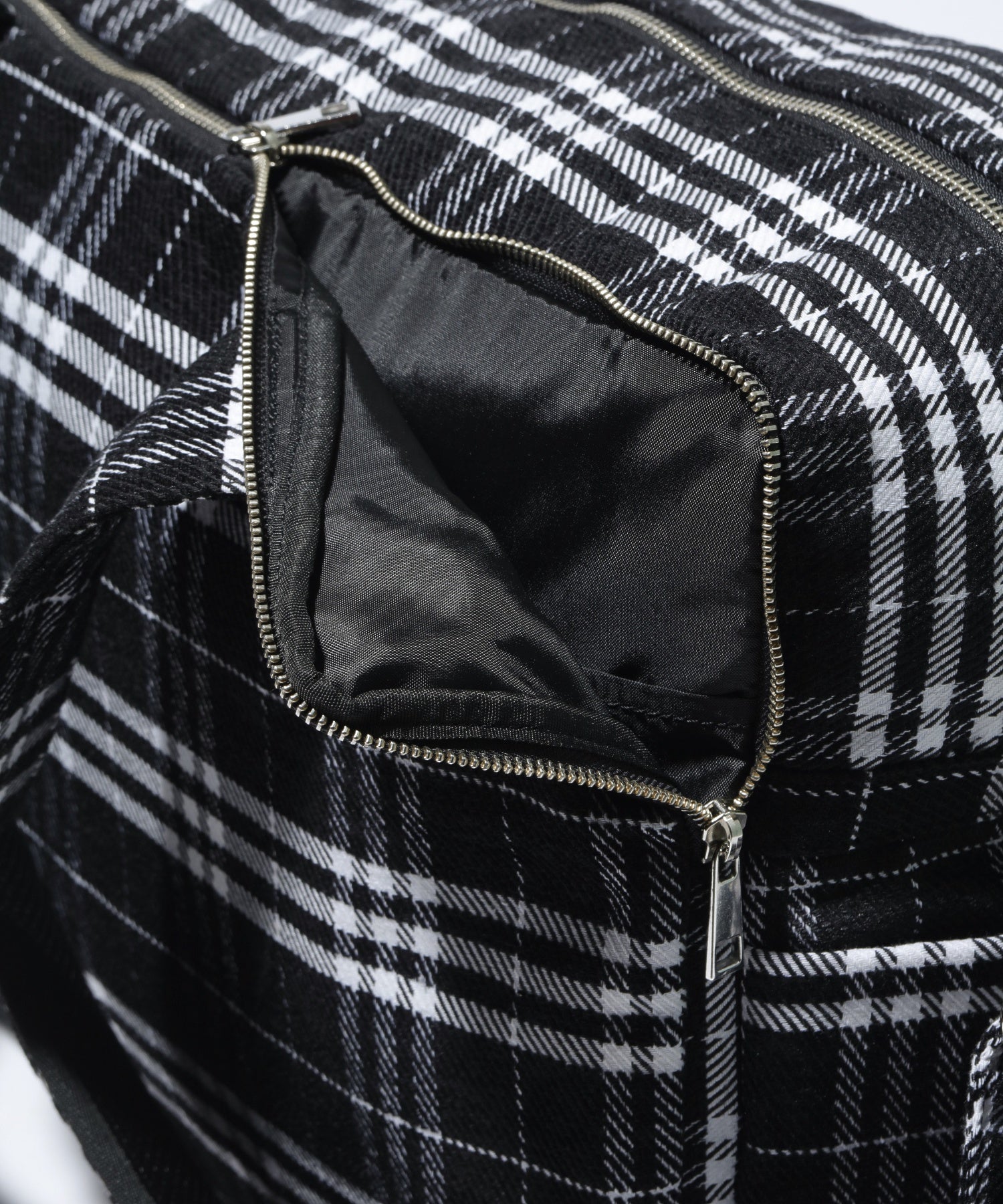 PLAID TOTE BAG