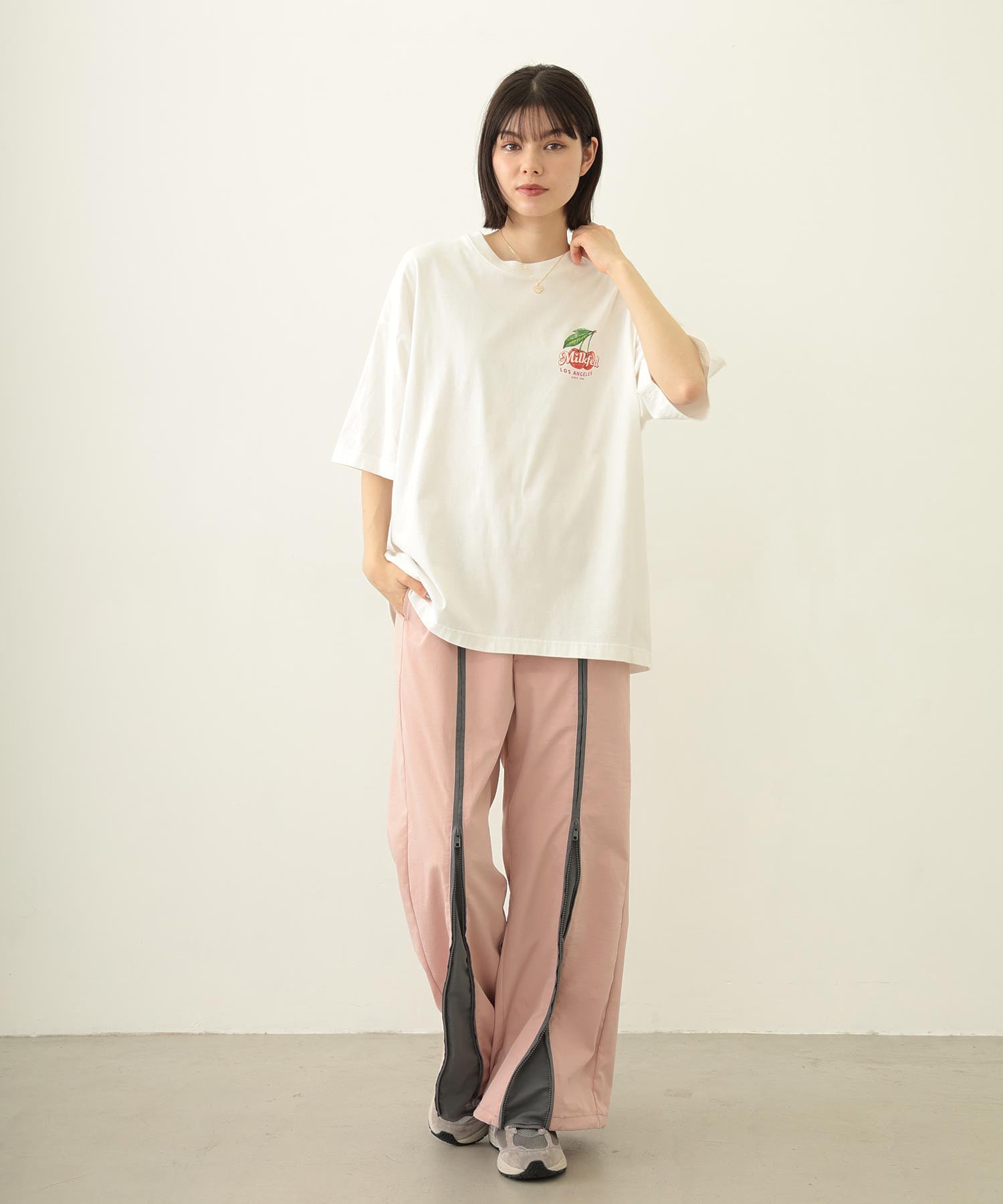 FRONT LINE ZIP UP PANTS