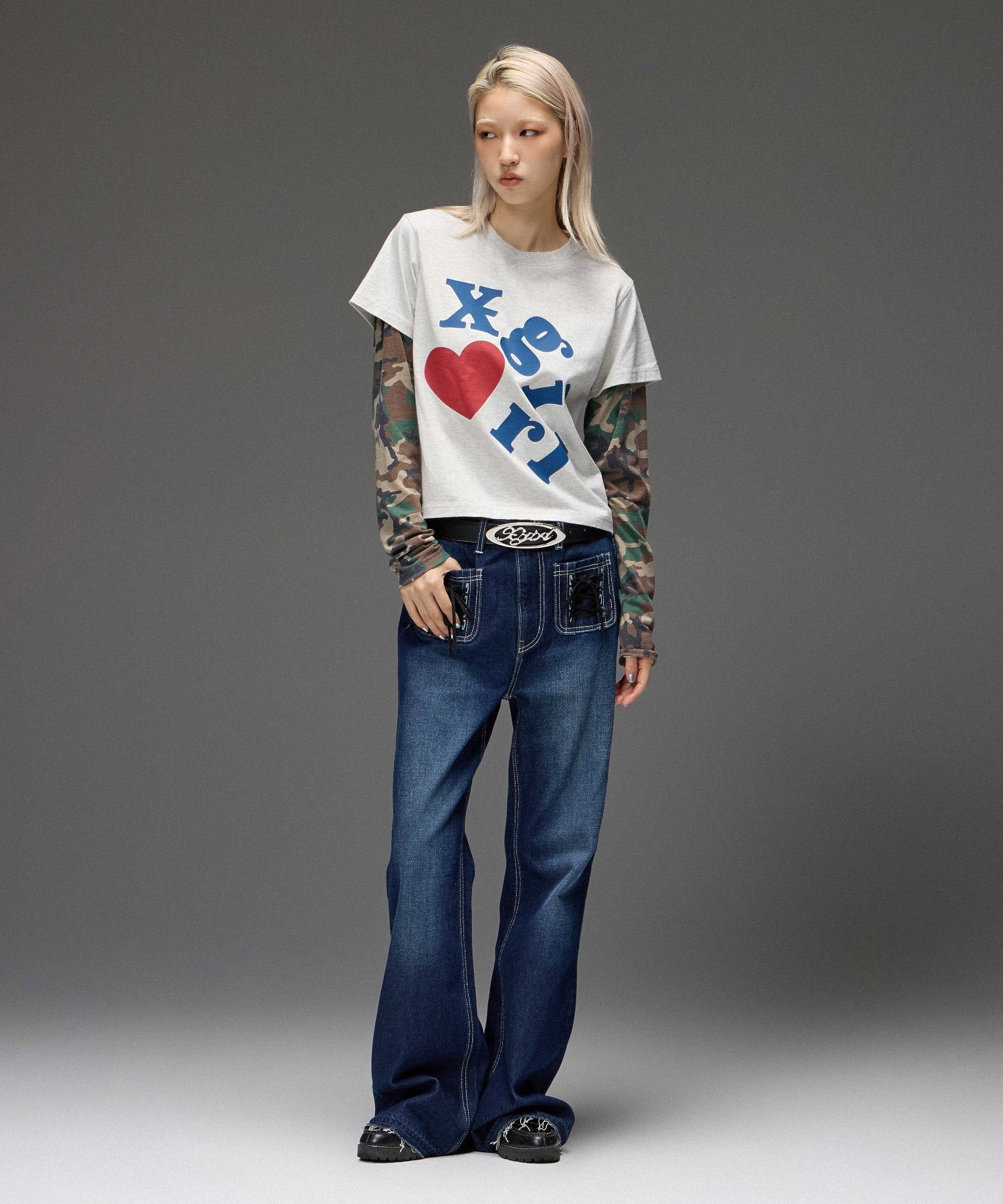 HEART POCKET FLARE DENIM PANTS