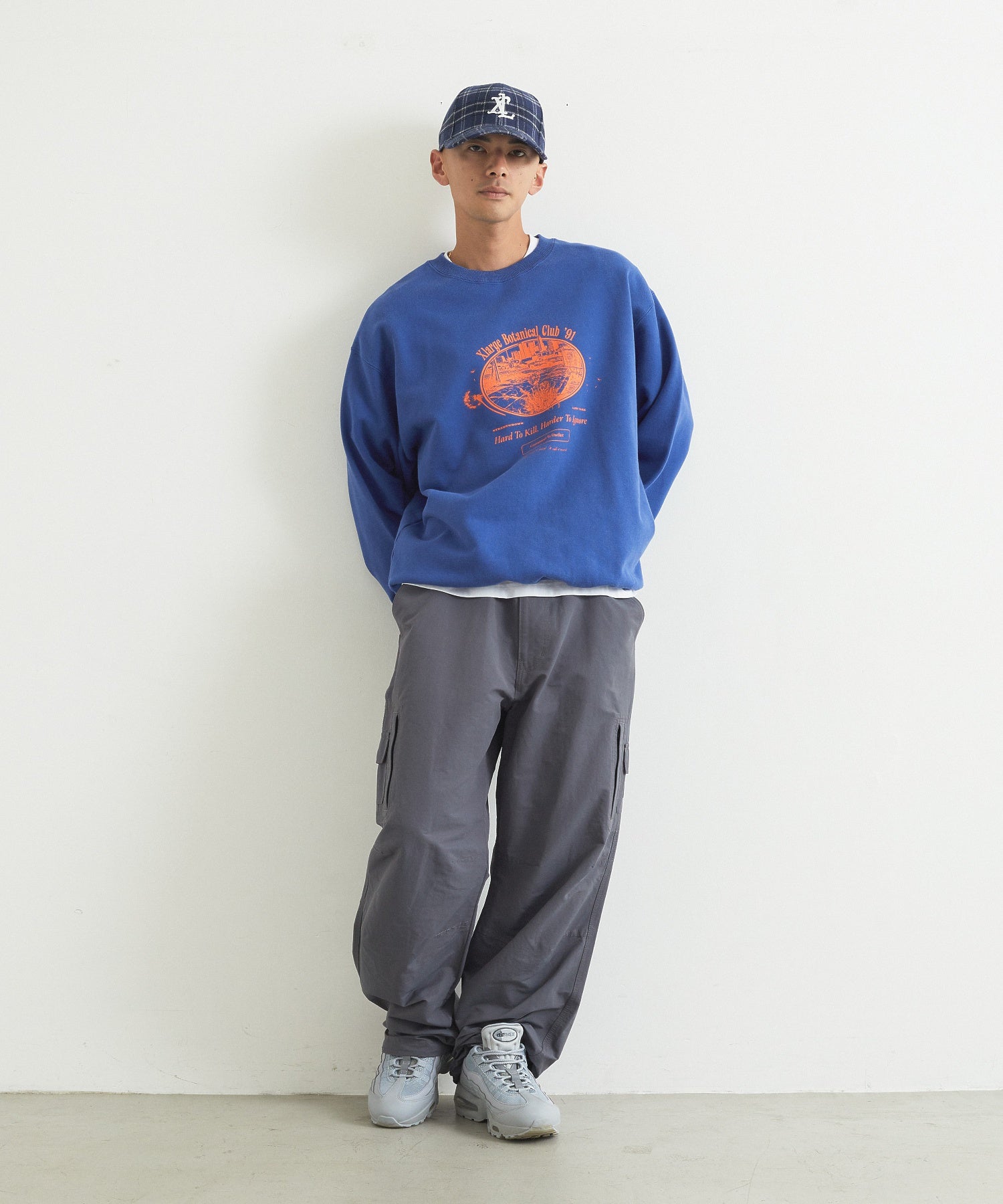 MODEL身長：172cm / 着用サイズ：Lサイズ