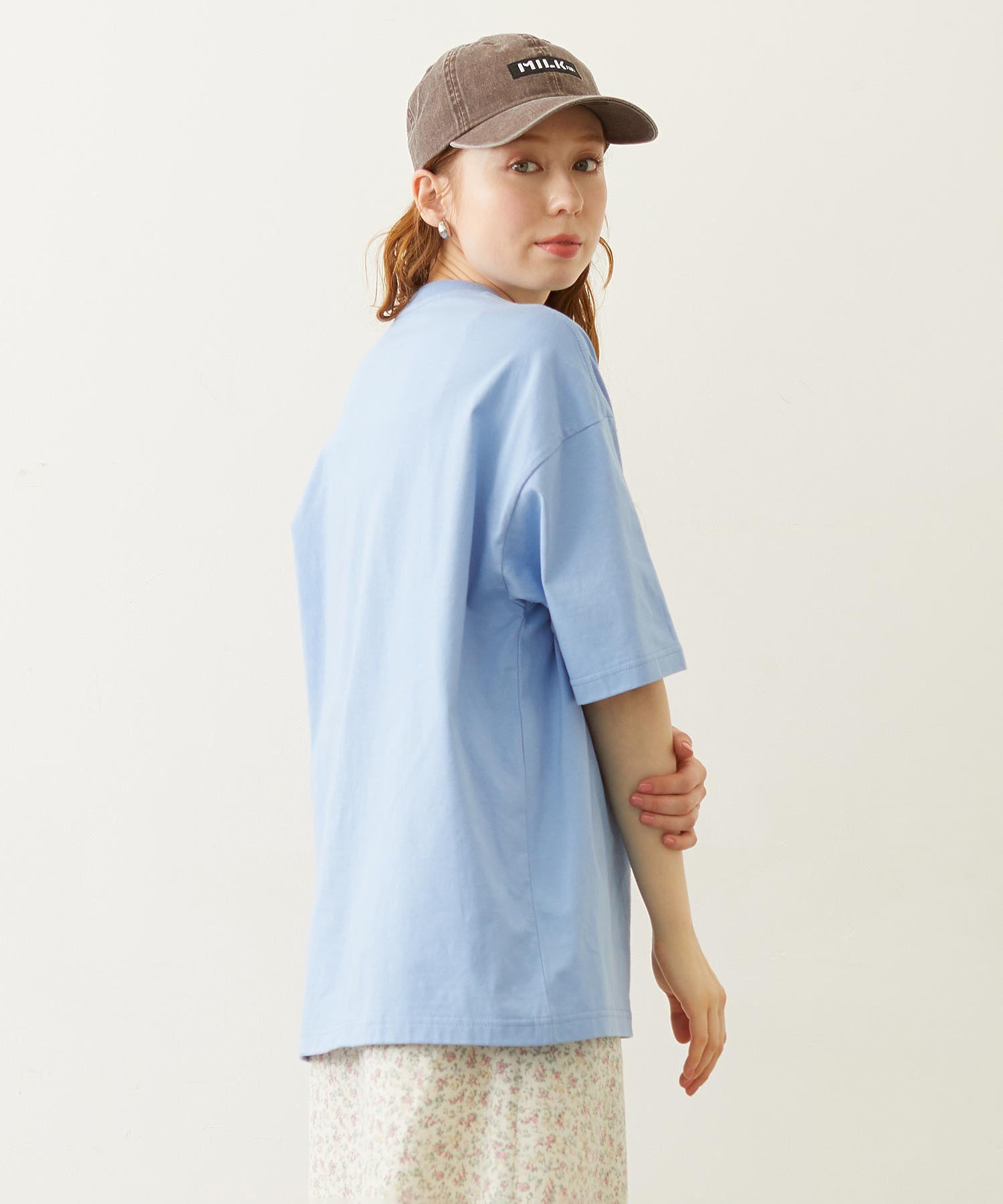 FLOWER SAGARA EMBROIDERY WIDE S/S TEE