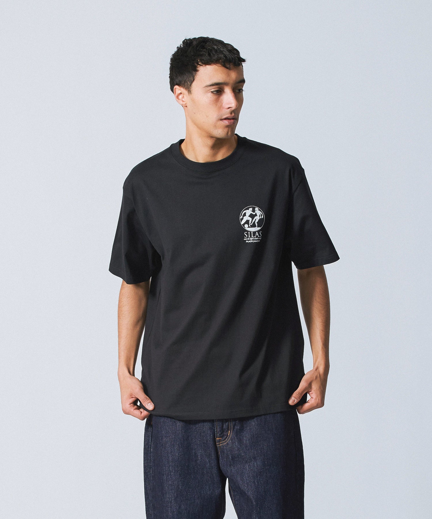 RED FIGURE S/S TEE