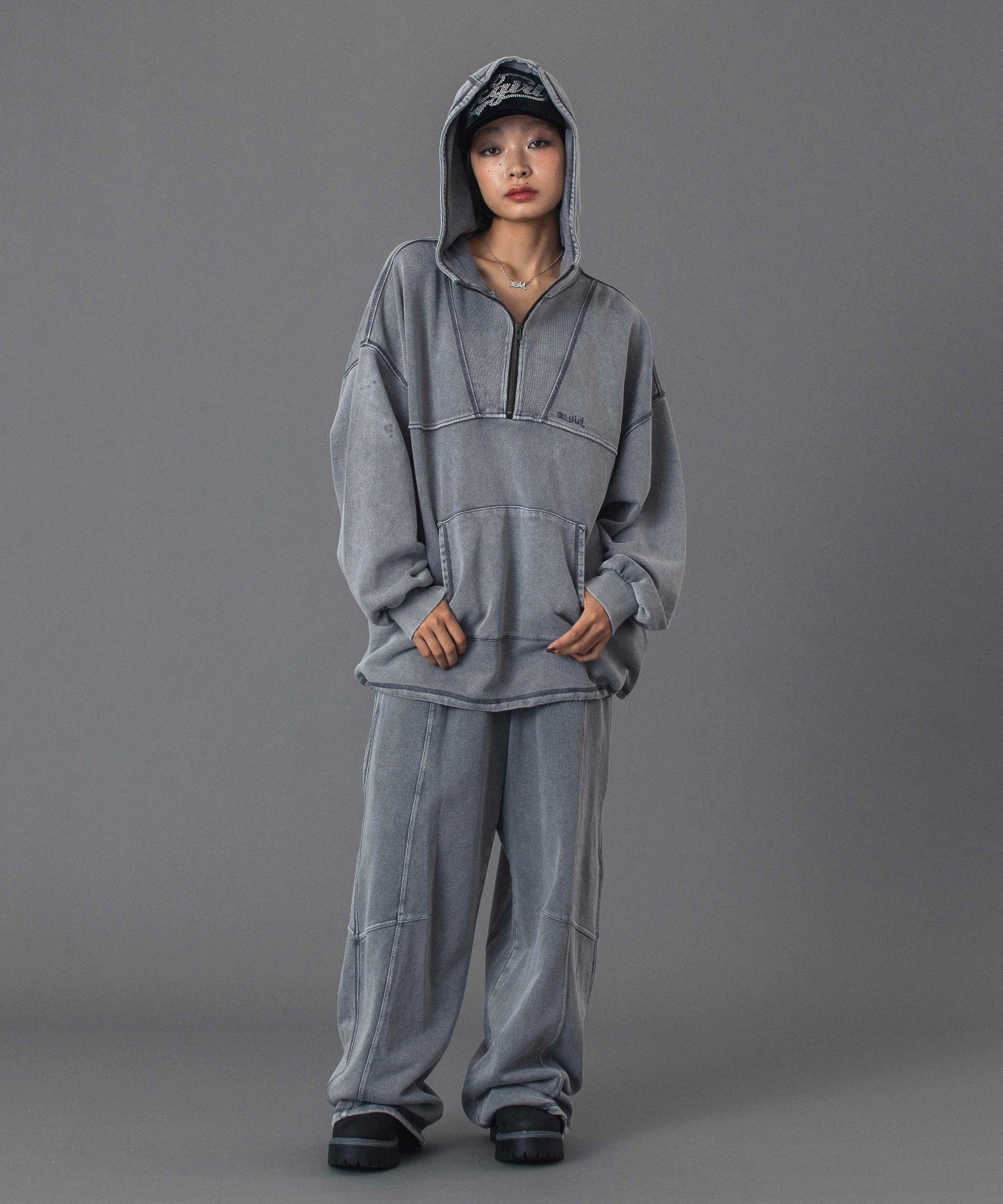 BLEACHED SWEAT PANTS