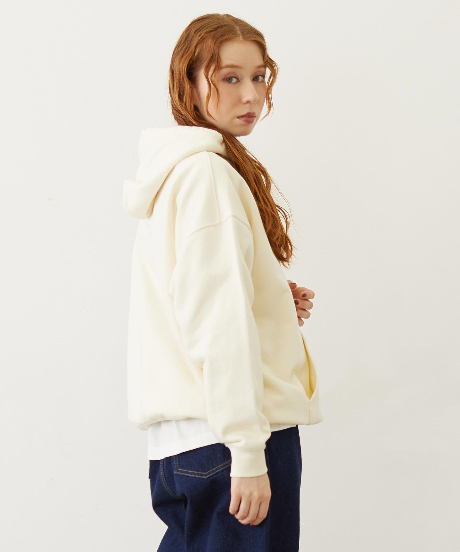 RETRO LOGO FELT PATCH SWEAT HOODIE