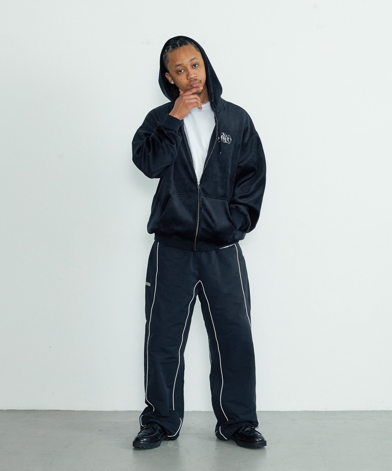 TAGGING VELOUR ZIP HOODIE