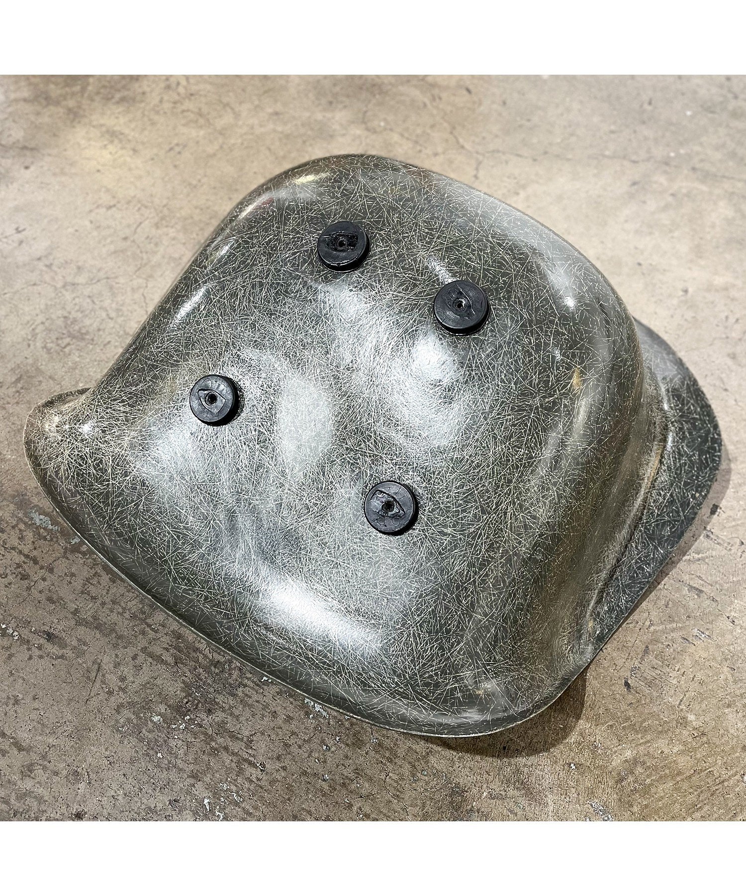 Arm Shell / Elephant Hide Grey