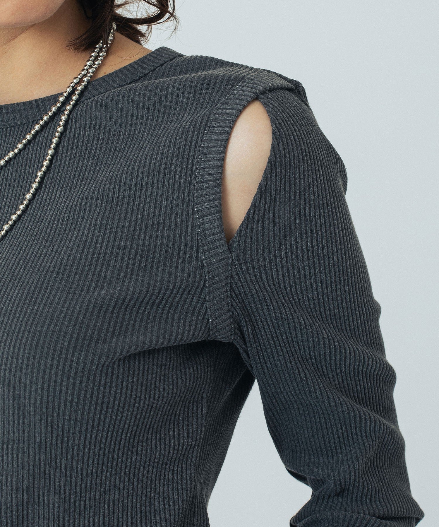 mici/LONG SLEEVE RIB TOP