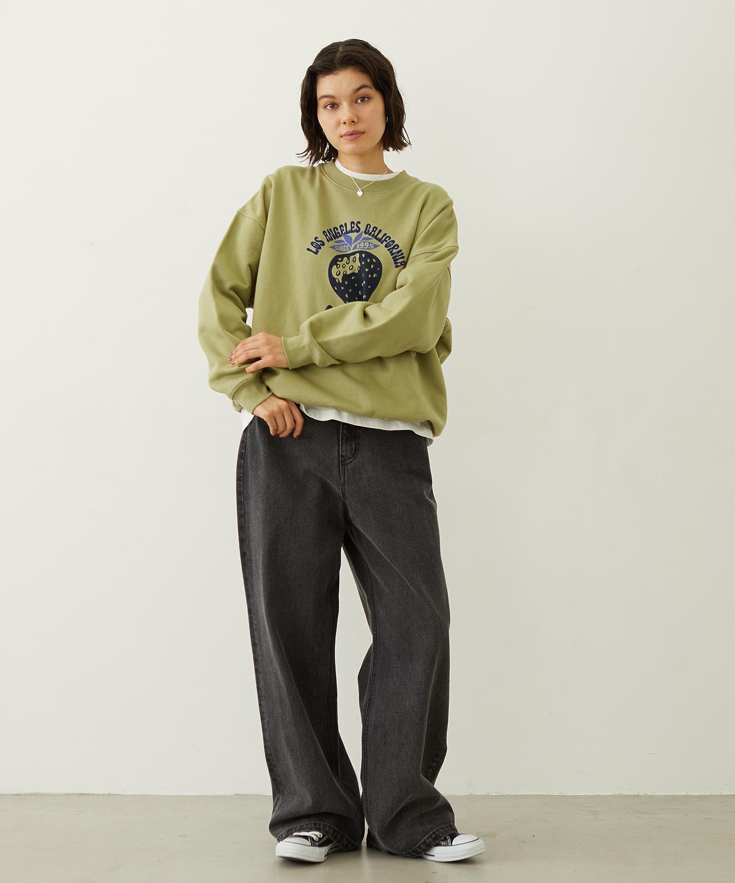 STRAWBERRY SWEAT TOP