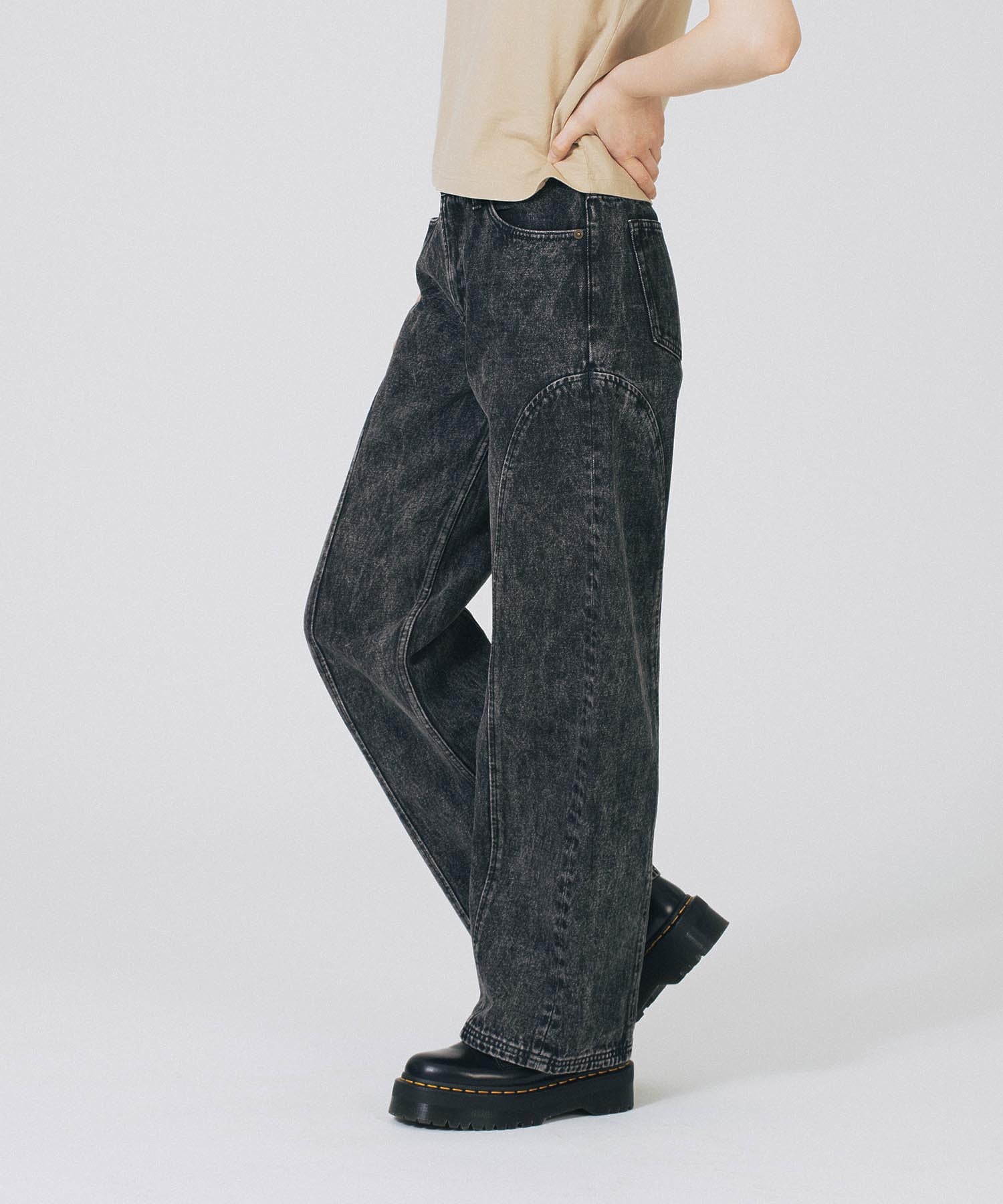 model　H:163cm 着用サイズ:M