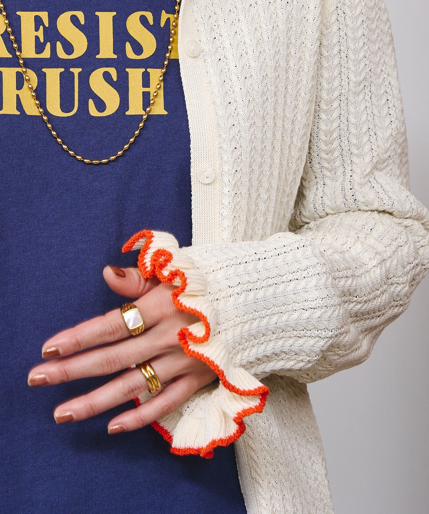RUFFLED KNIT CARDIGAN