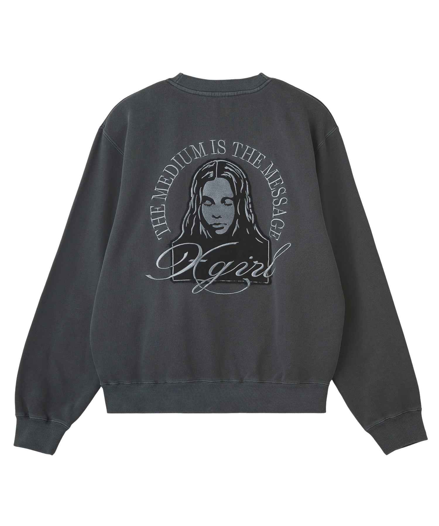 PIGMENT DYED FACE PATCH AND LOGO CREWNECK SWEATSHIRT