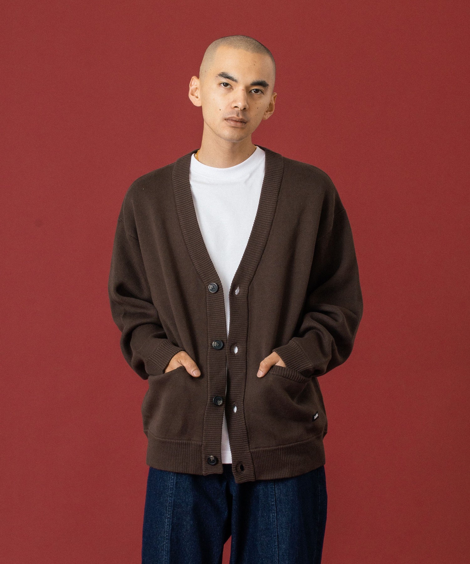 MODEL 身長172cm / 着用サイズ：Lサイズ