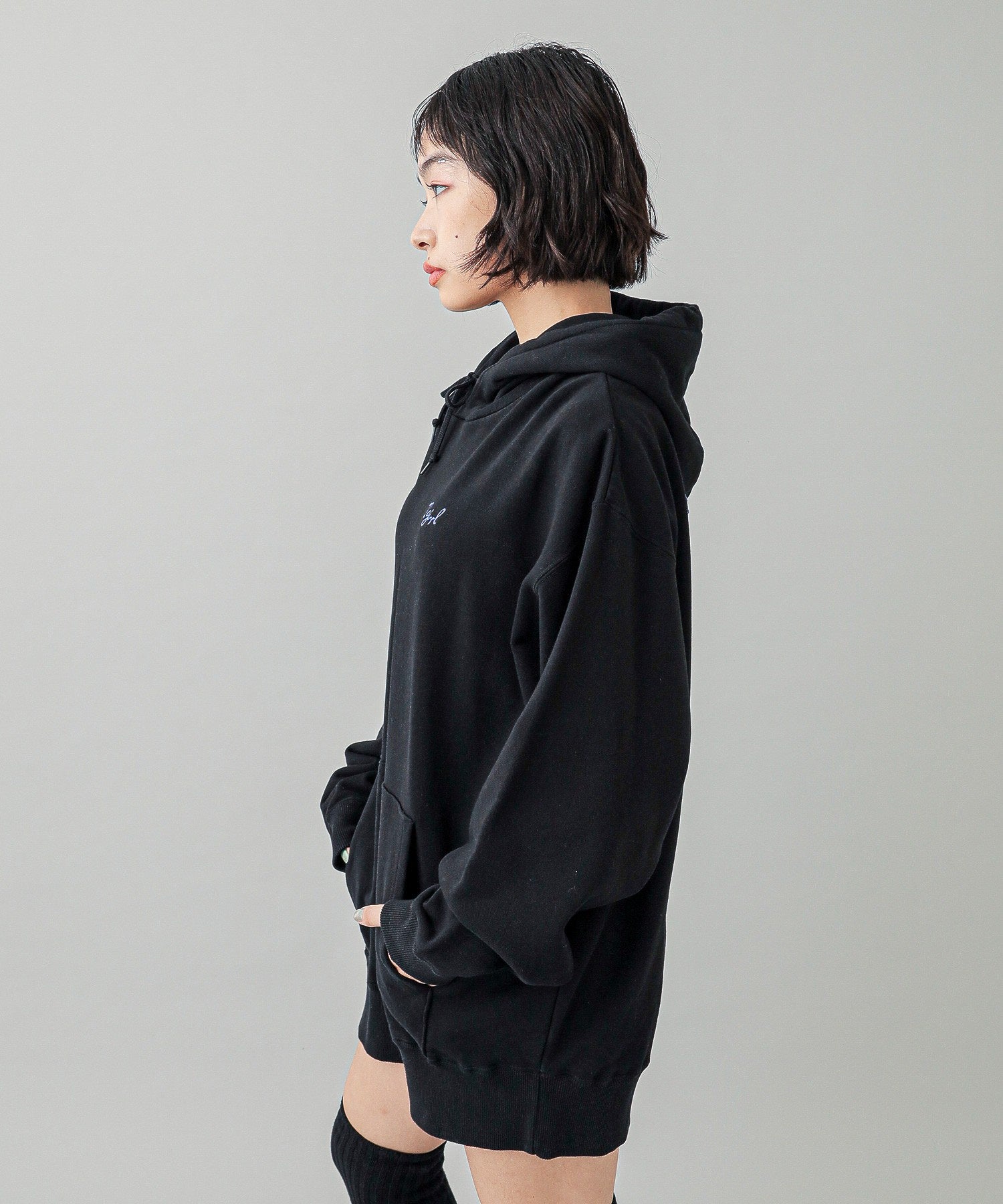 BUTTERFLY PATCH OVERSIZED SWEAT HOODIE