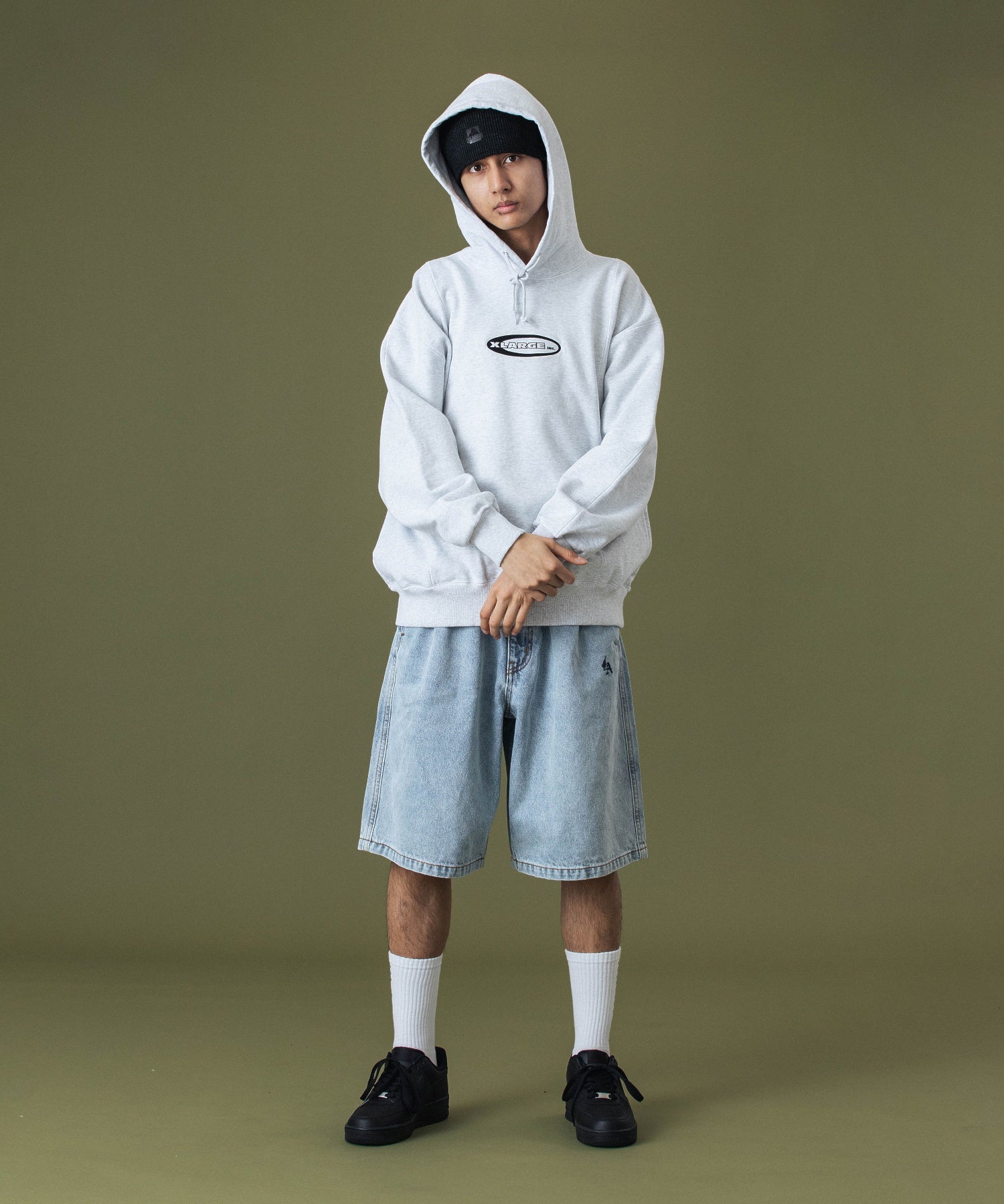 CONTRAST BEANIE
