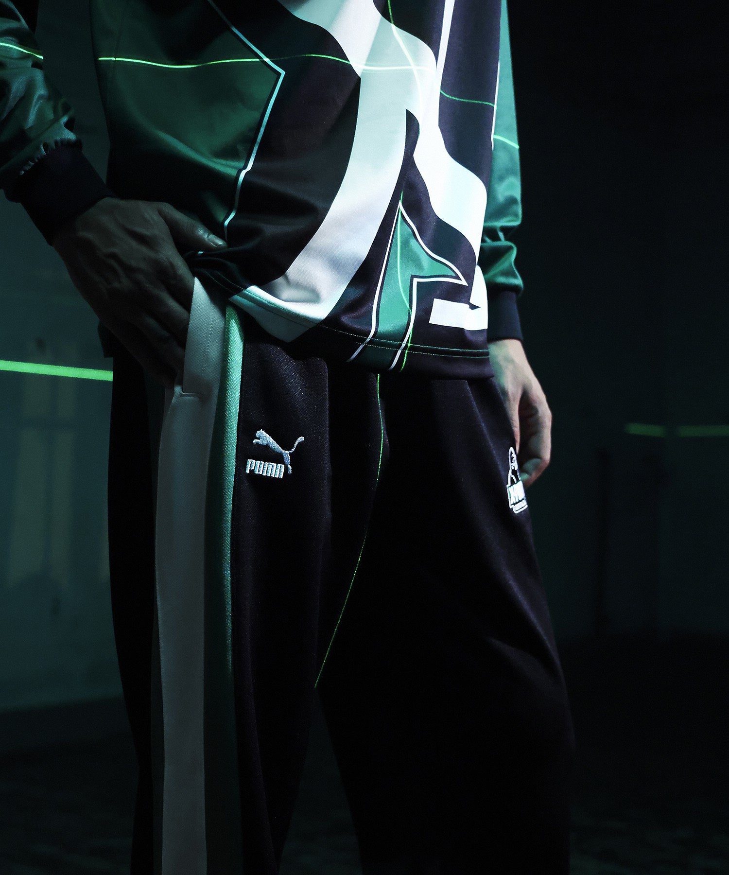 XLARGE×PUMA TRACK PANTS