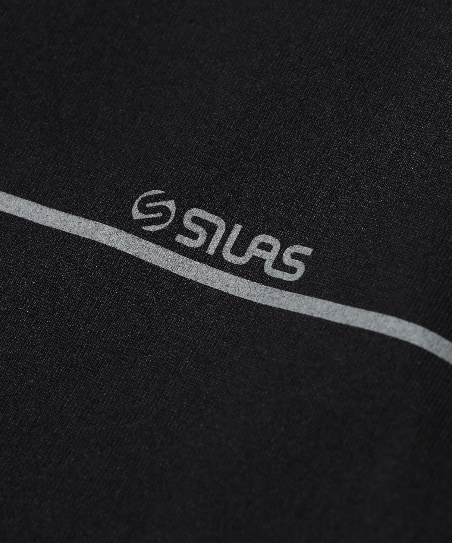 V-NECK L/S TEE
