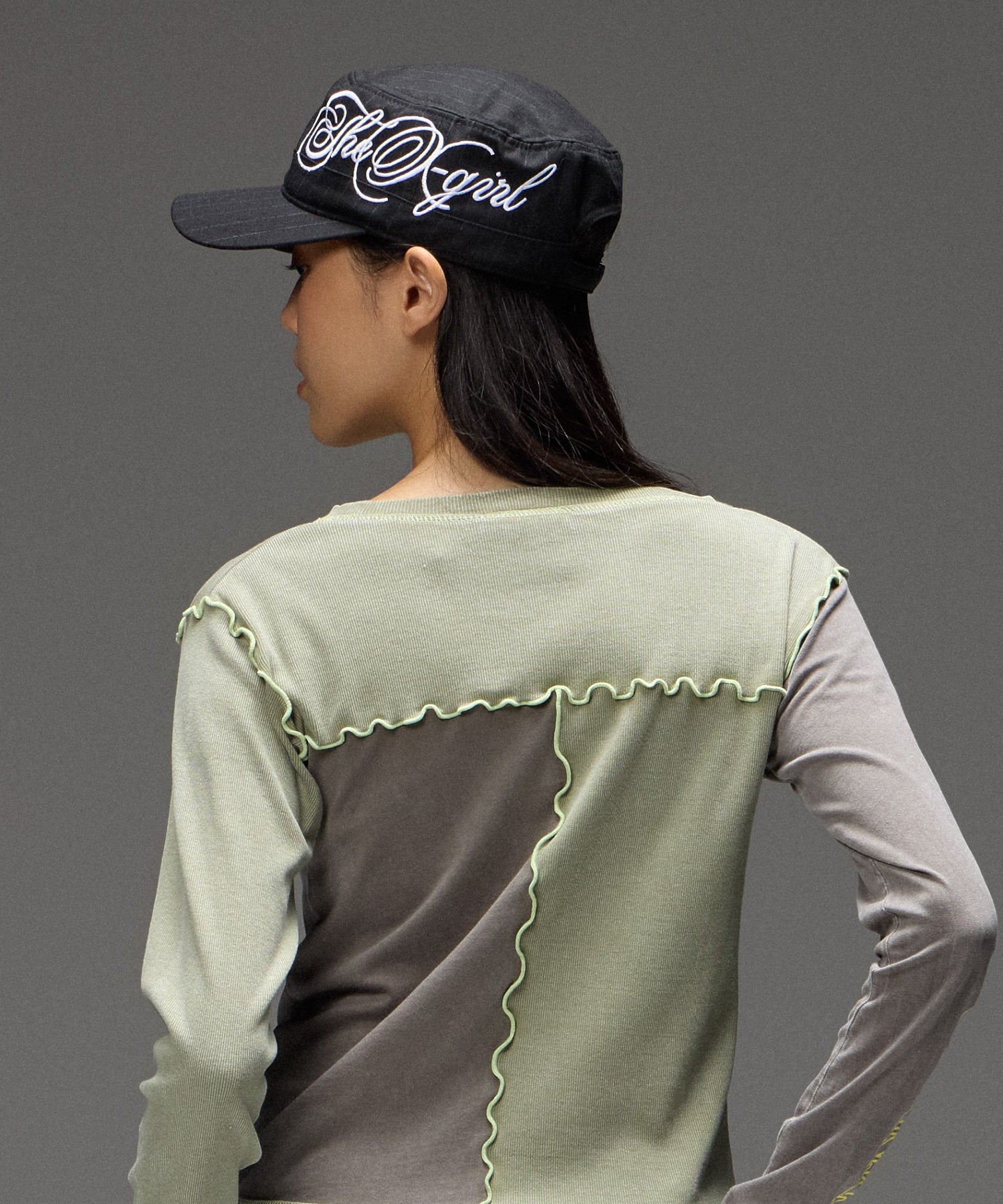 SIDE SCRIPT LOGO STRIPED CASQUETTE