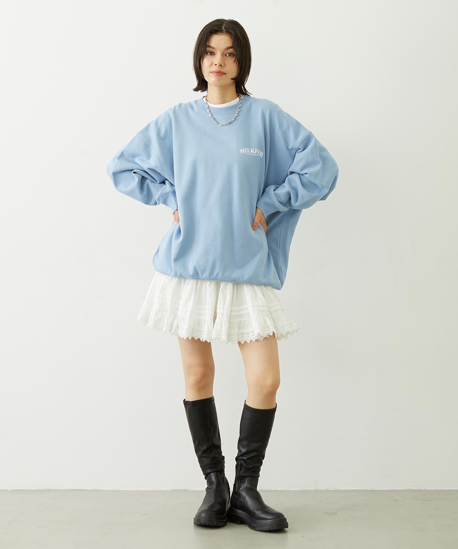 STARS AND LOGO WIDE CREW SWEAT