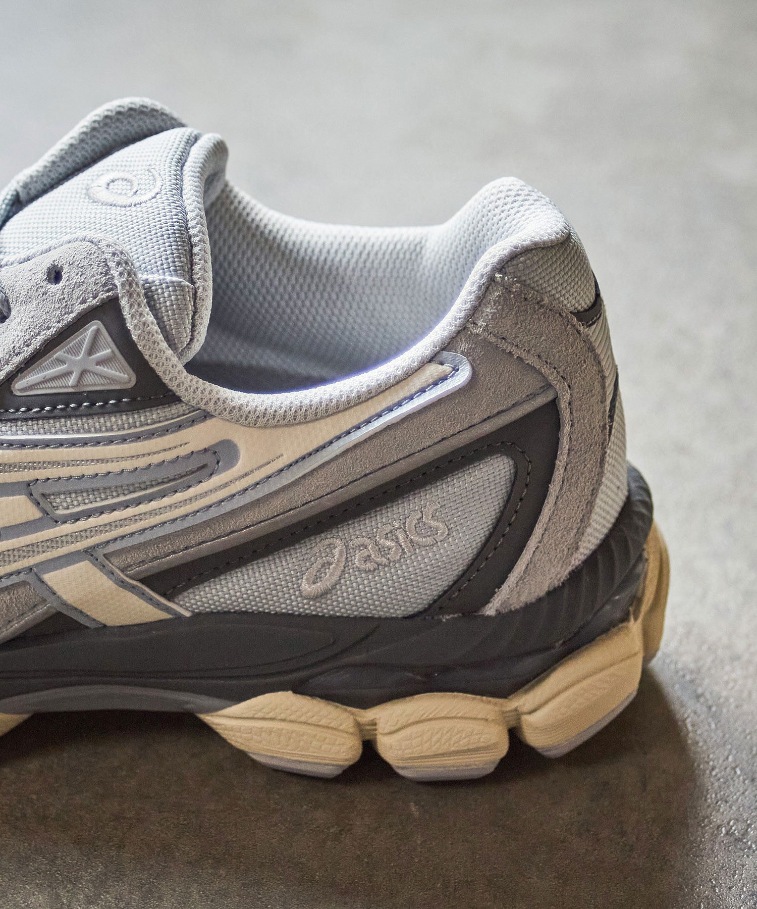 asics/GEL-NYC 2055