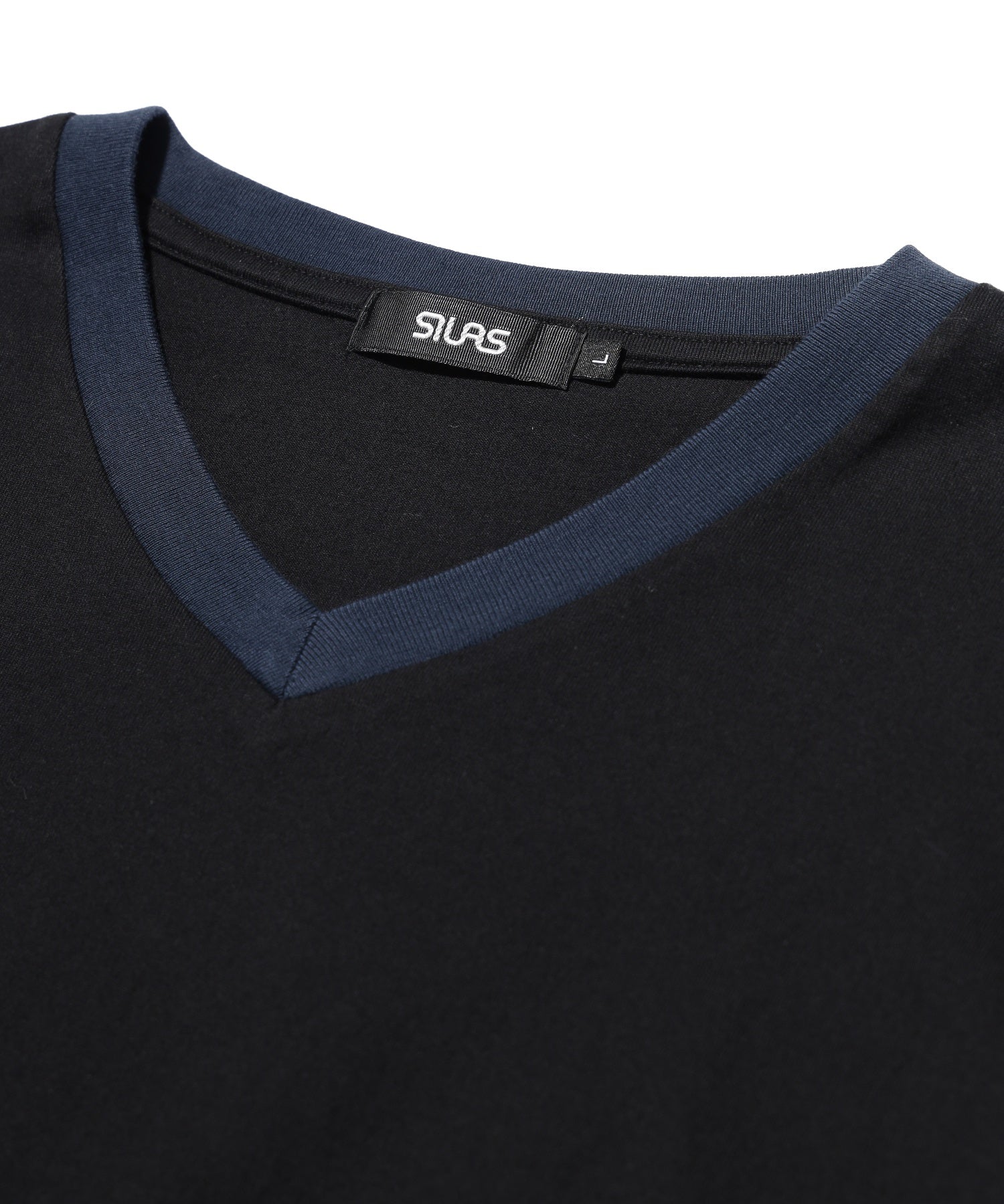 V-NECK L/S TEE