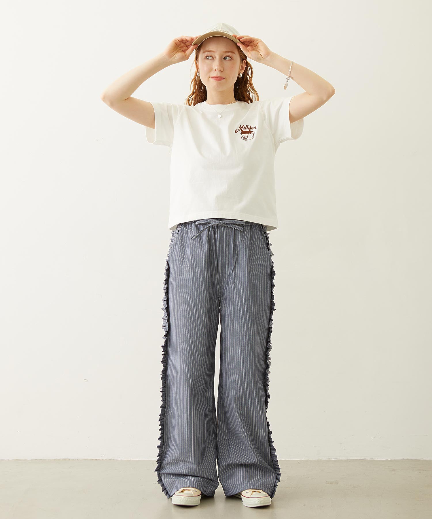 STRIPED RUFFLE PANTS