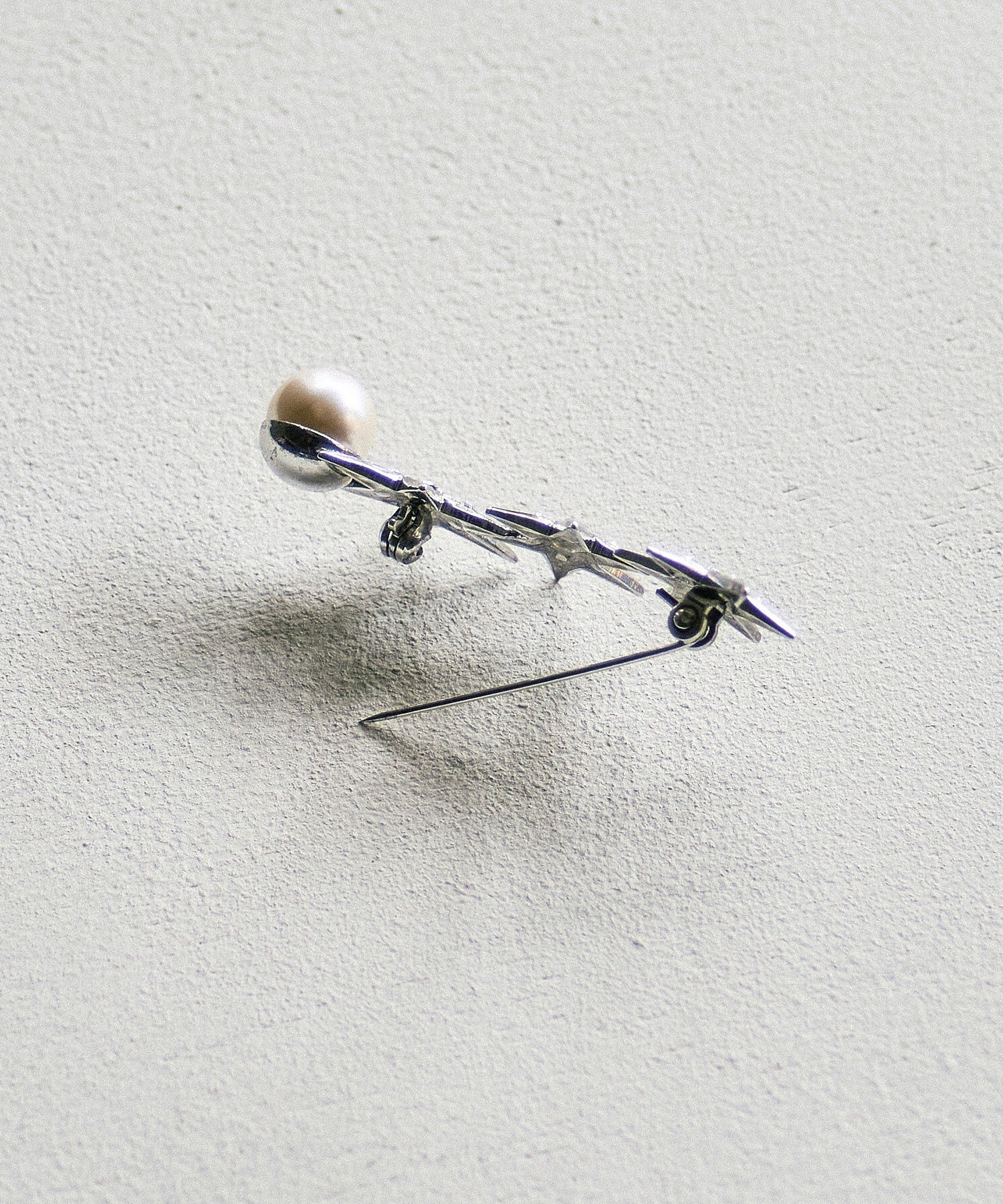 ADER.bijoux/STAR PEARL BROOCH