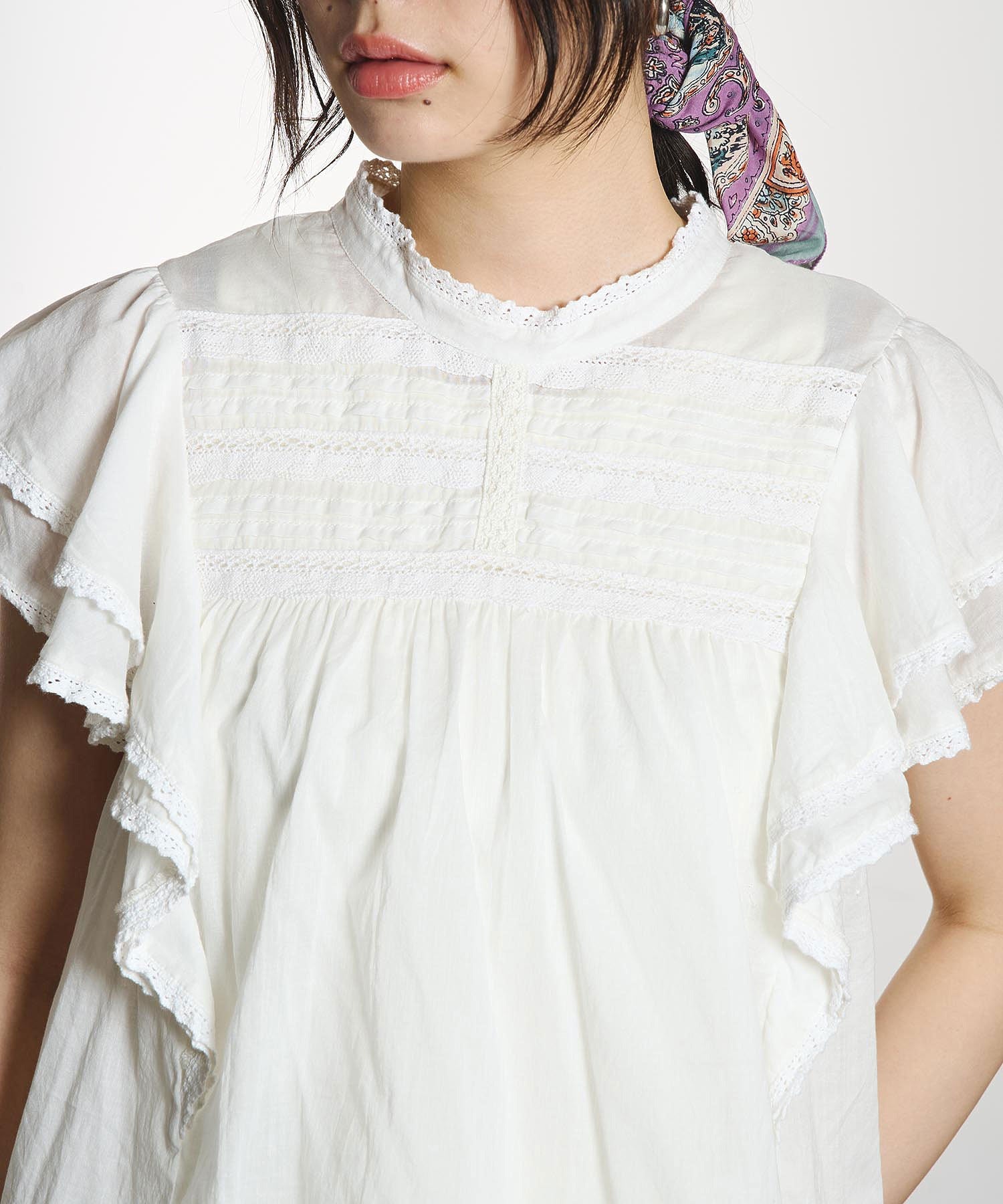SLEEVE FRILL BLOUSE