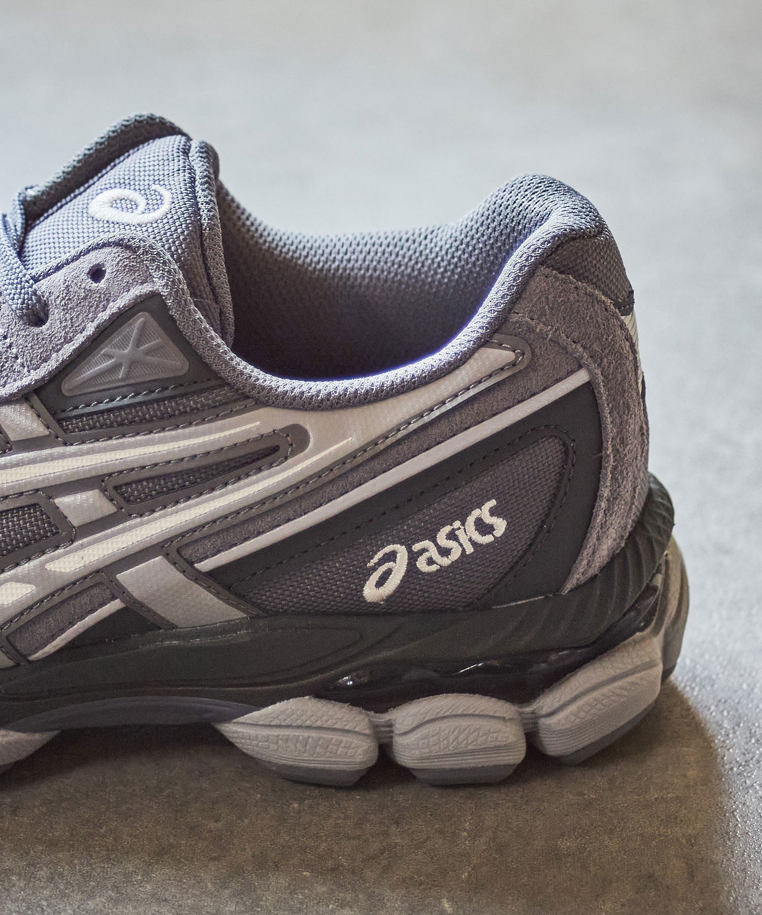 asics/GEL-NYC 2055