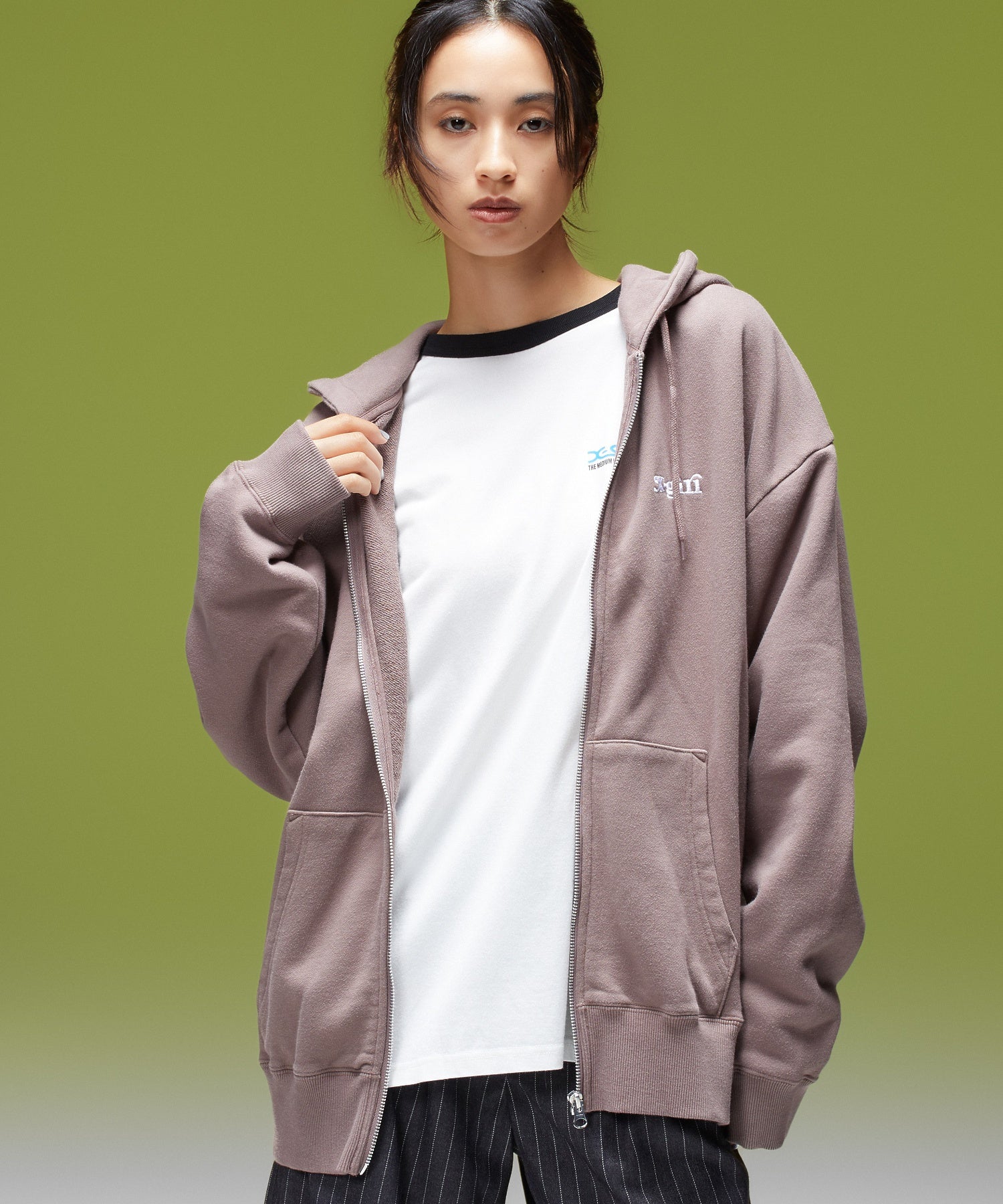 CIRCLE FACE LOGO B/B BIG TEE