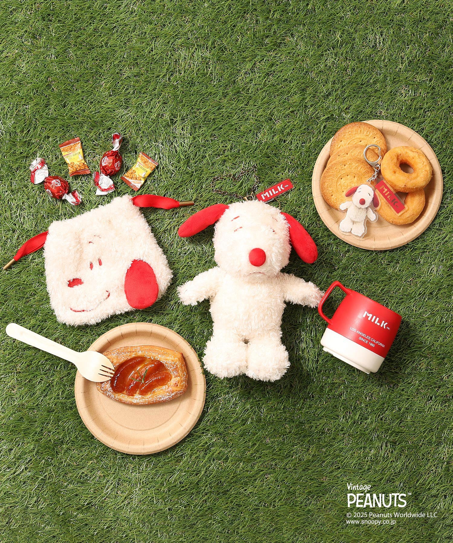 MILKFED. × PEANUTS CHARM POUCH