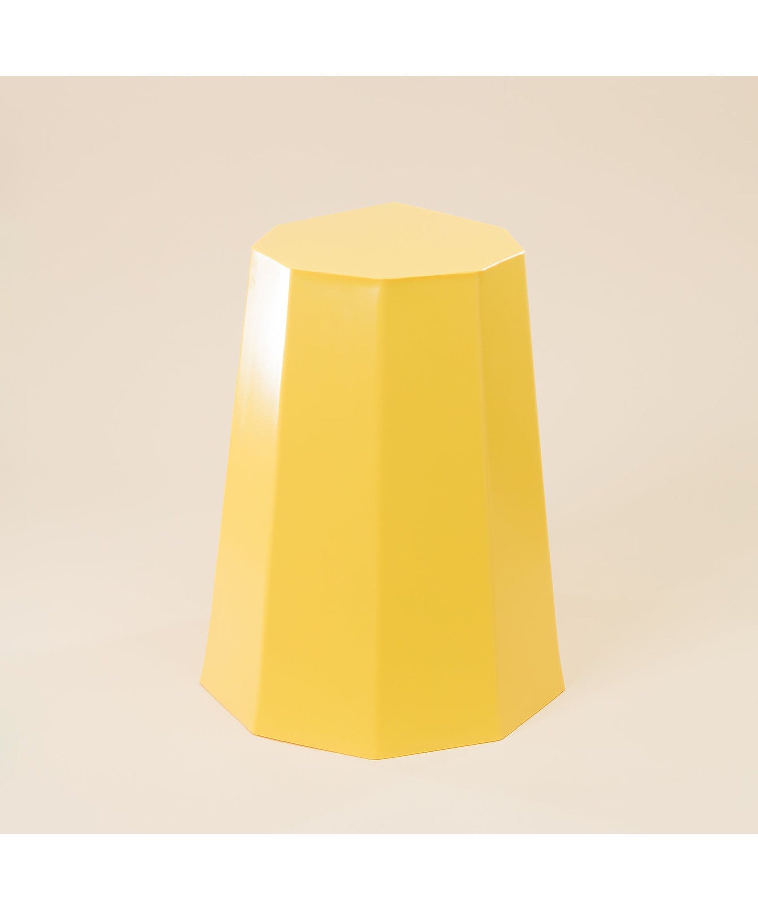 Arnold Circus Stool / Martino Gamper