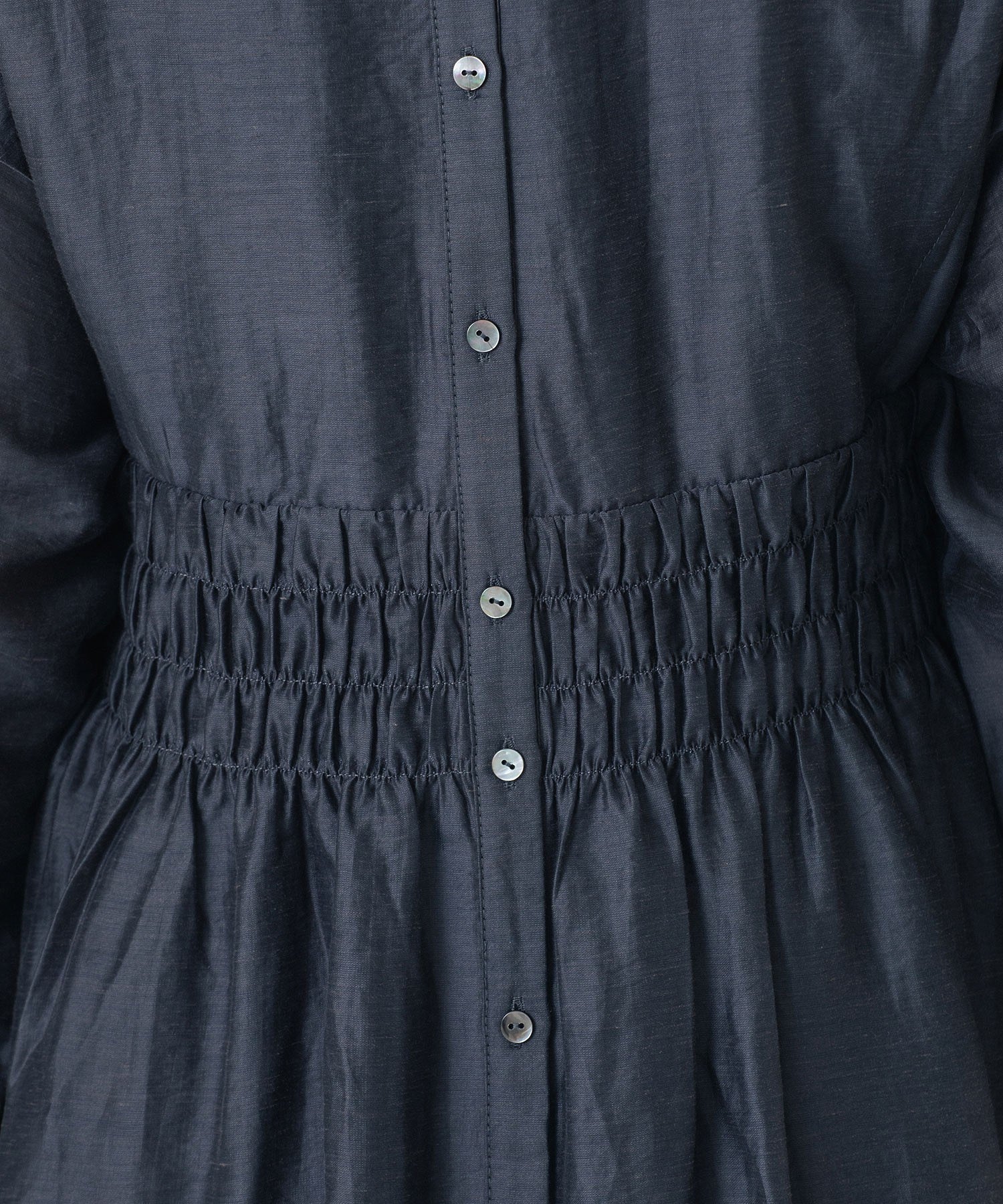 VOLUME DRESS