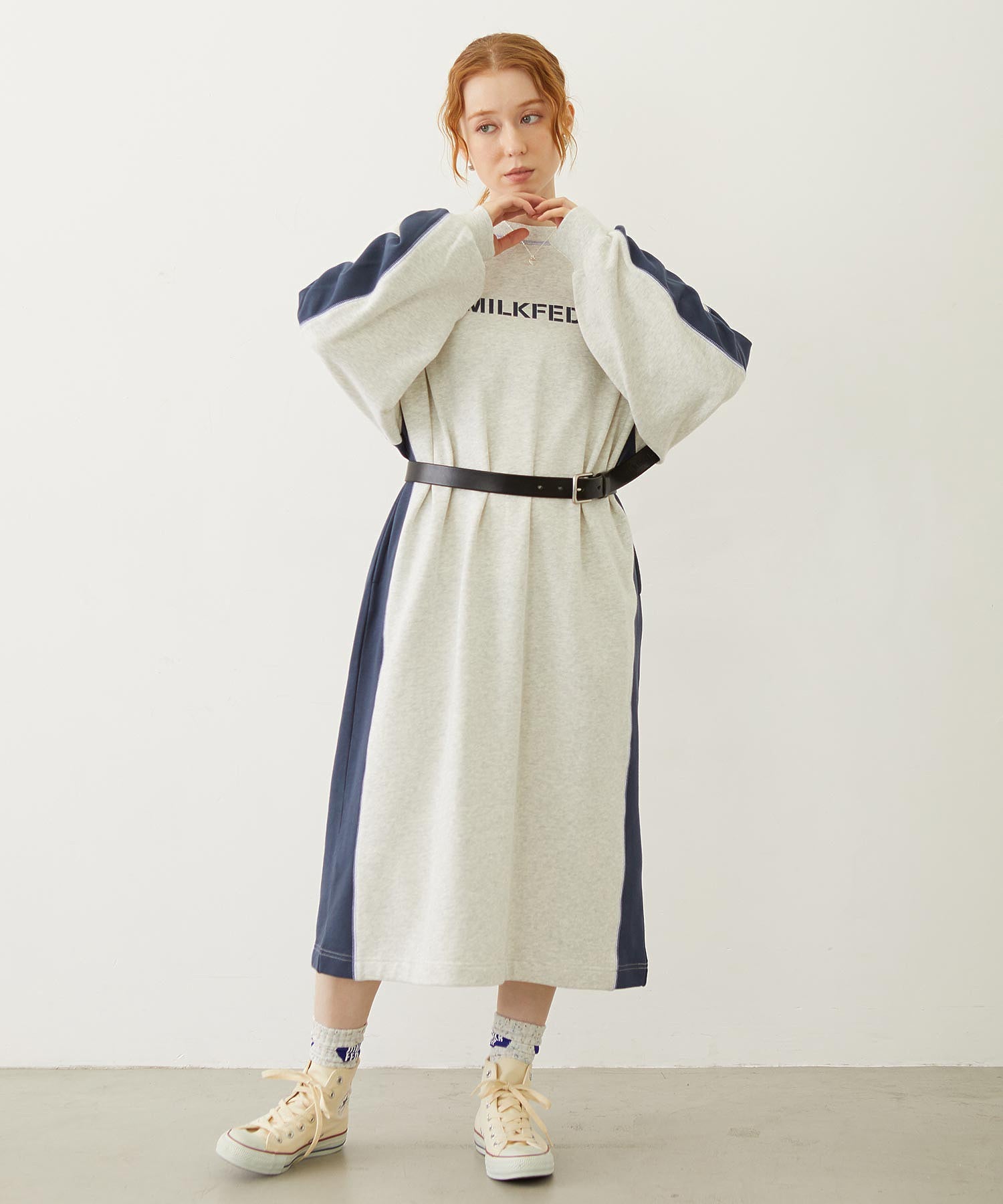 SIDE LINE SWEAT DRESS