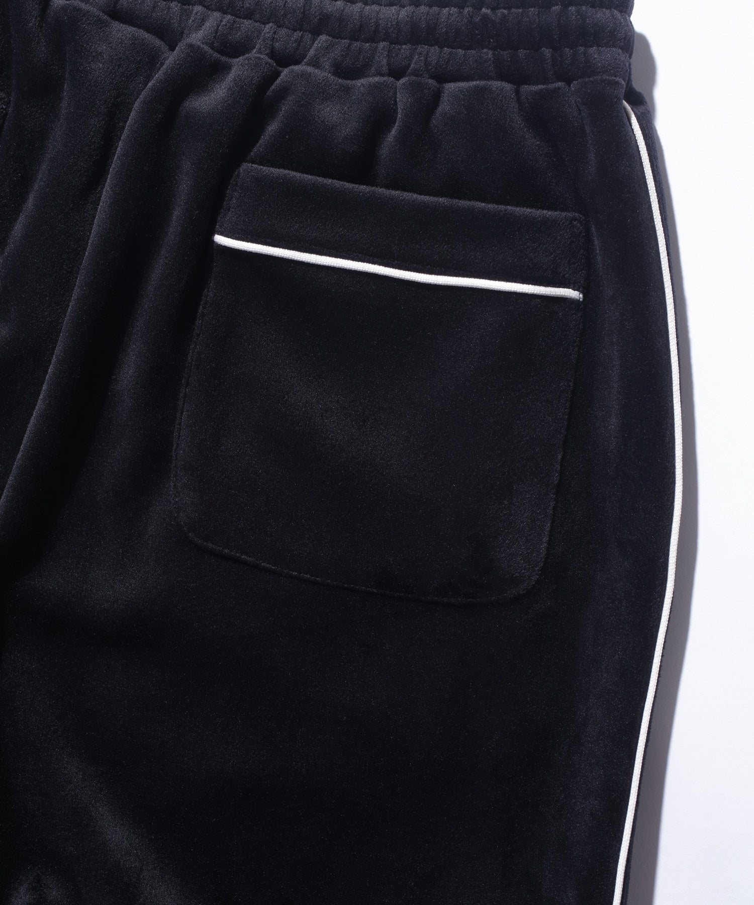TAGGING VELOUR PANTS