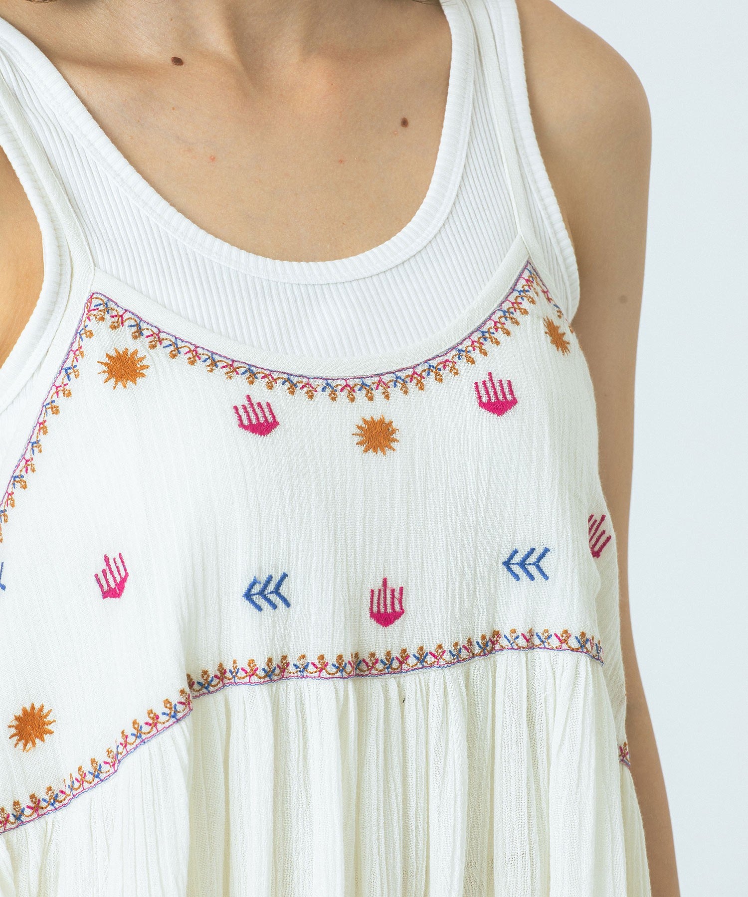 HLAADA for ROSE BUD/EMBROIDERY SLIP DRESS