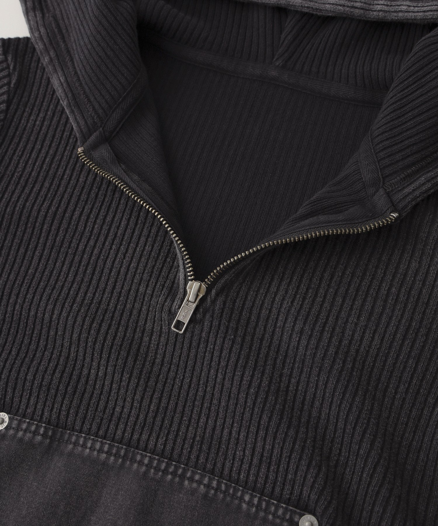 FADED WOVEN MIX HALF ZIP HOODED TOP