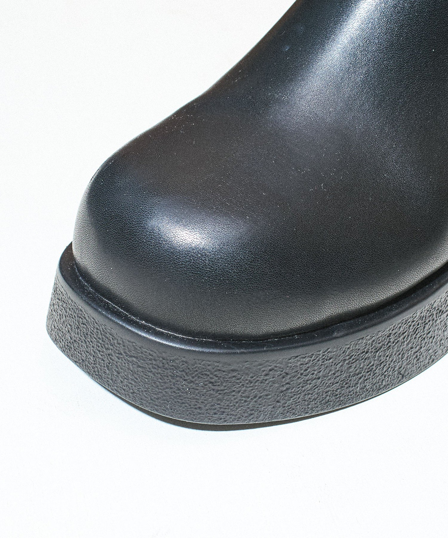 CLOG SHOES