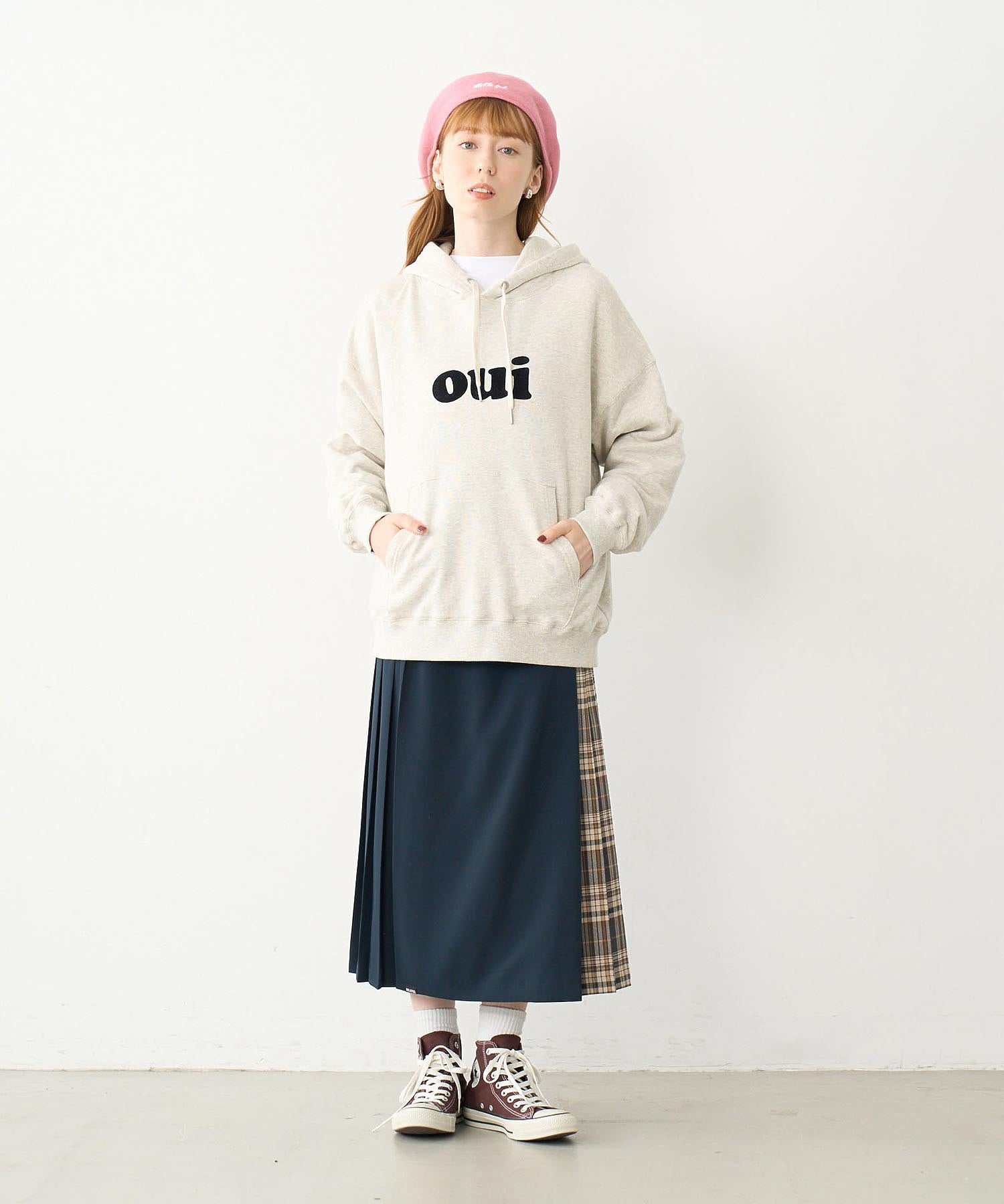 OUI SWEAT HOODIE